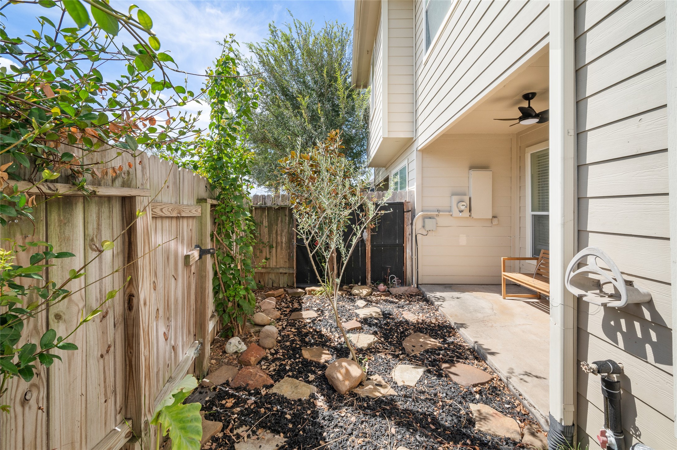 911 Fish Creek Drive Property Photo 30