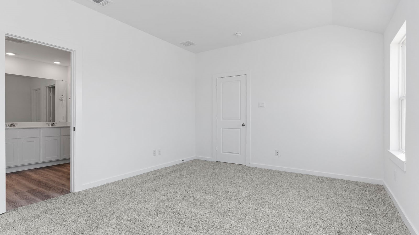 2514 Ocean Jasper Drive Property Photo 12