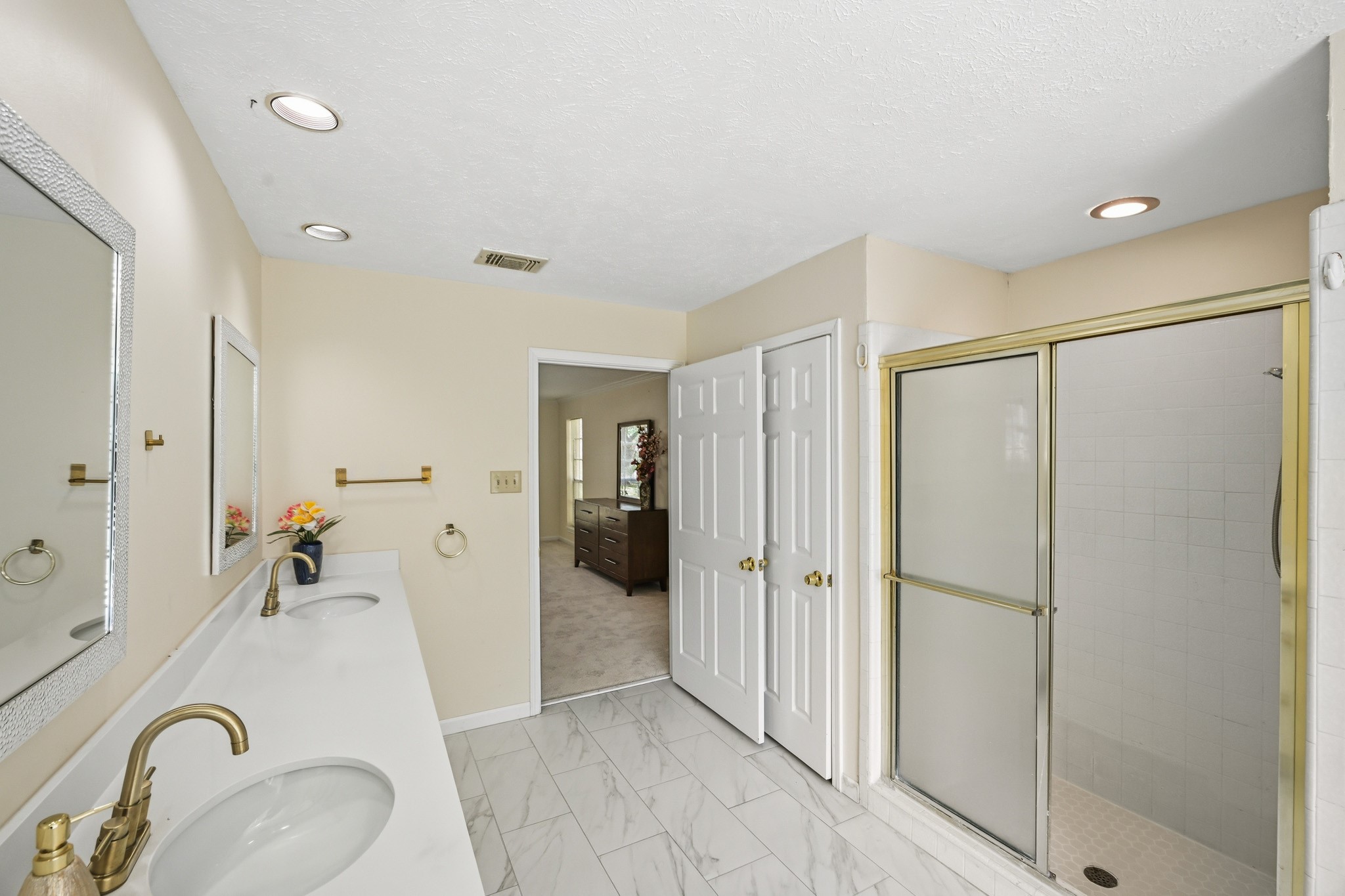 3926 Felicia Drive Property Photo 23