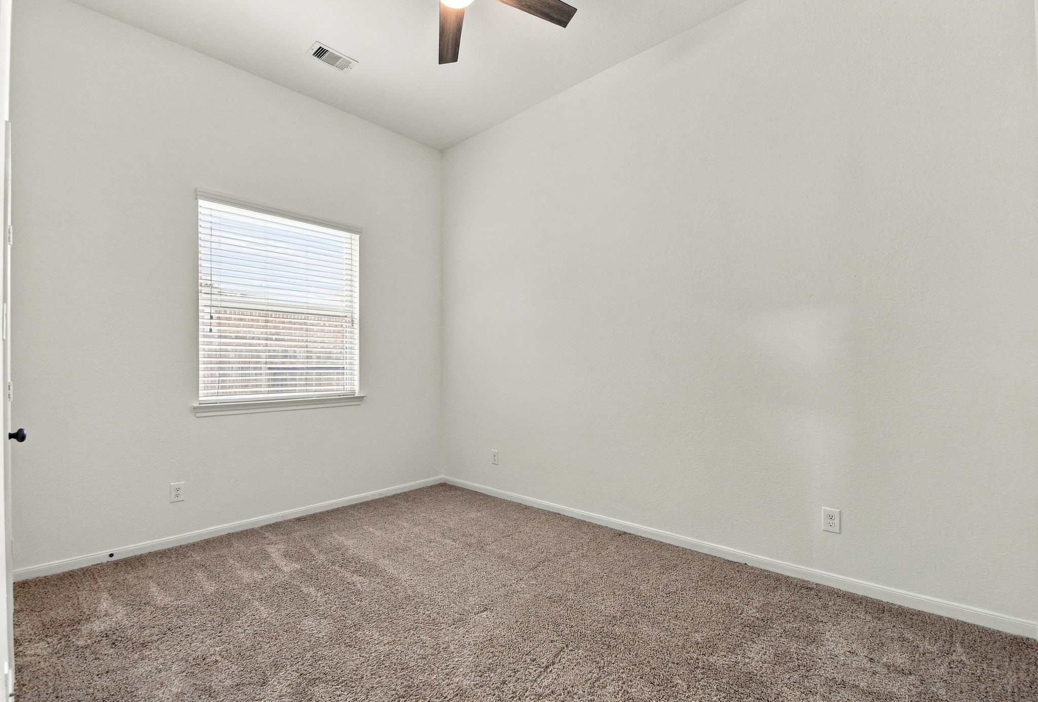 6722 Greenwood Valley Place Property Photo 29