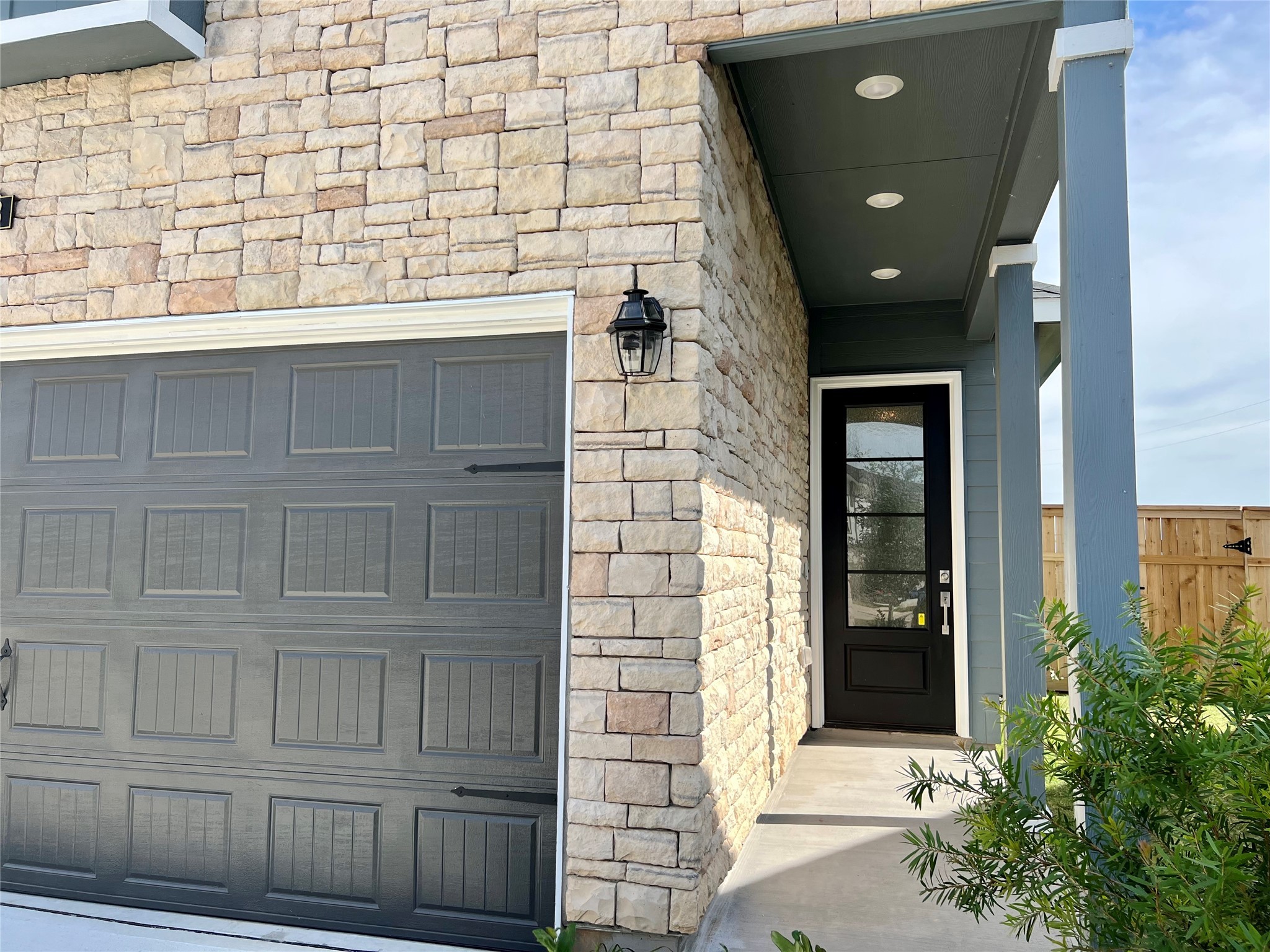5723 Foggy Vine Court Property Photo 2