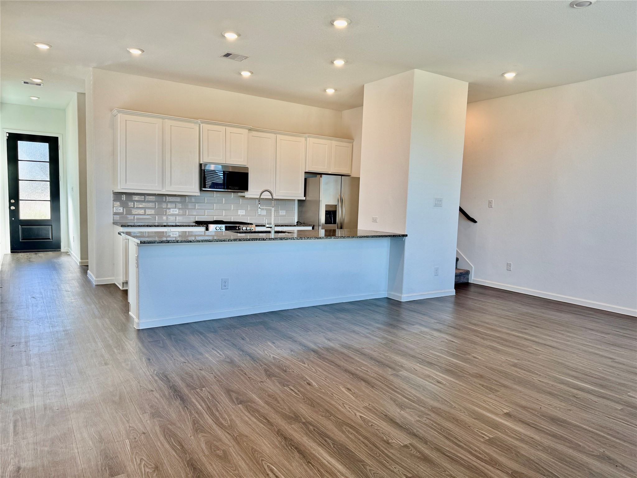 5723 Foggy Vine Court Property Photo 3