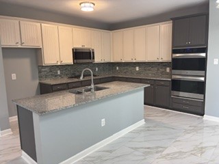 15402 Marlowe Grove Drive Property Photo 10
