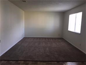 300 E 3rd Street Property Photo 6