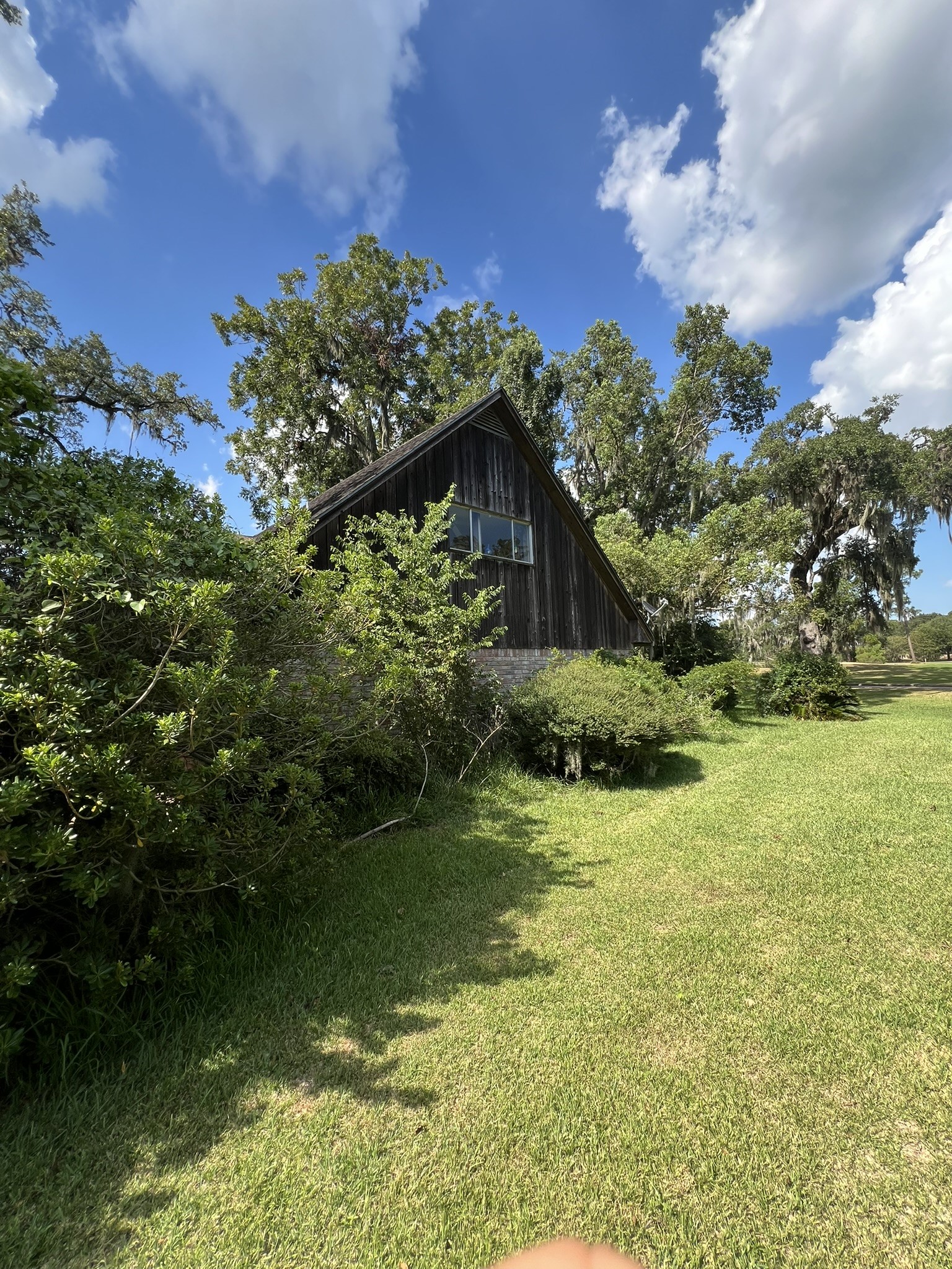 2323 Olympia Drive Property Photo 4