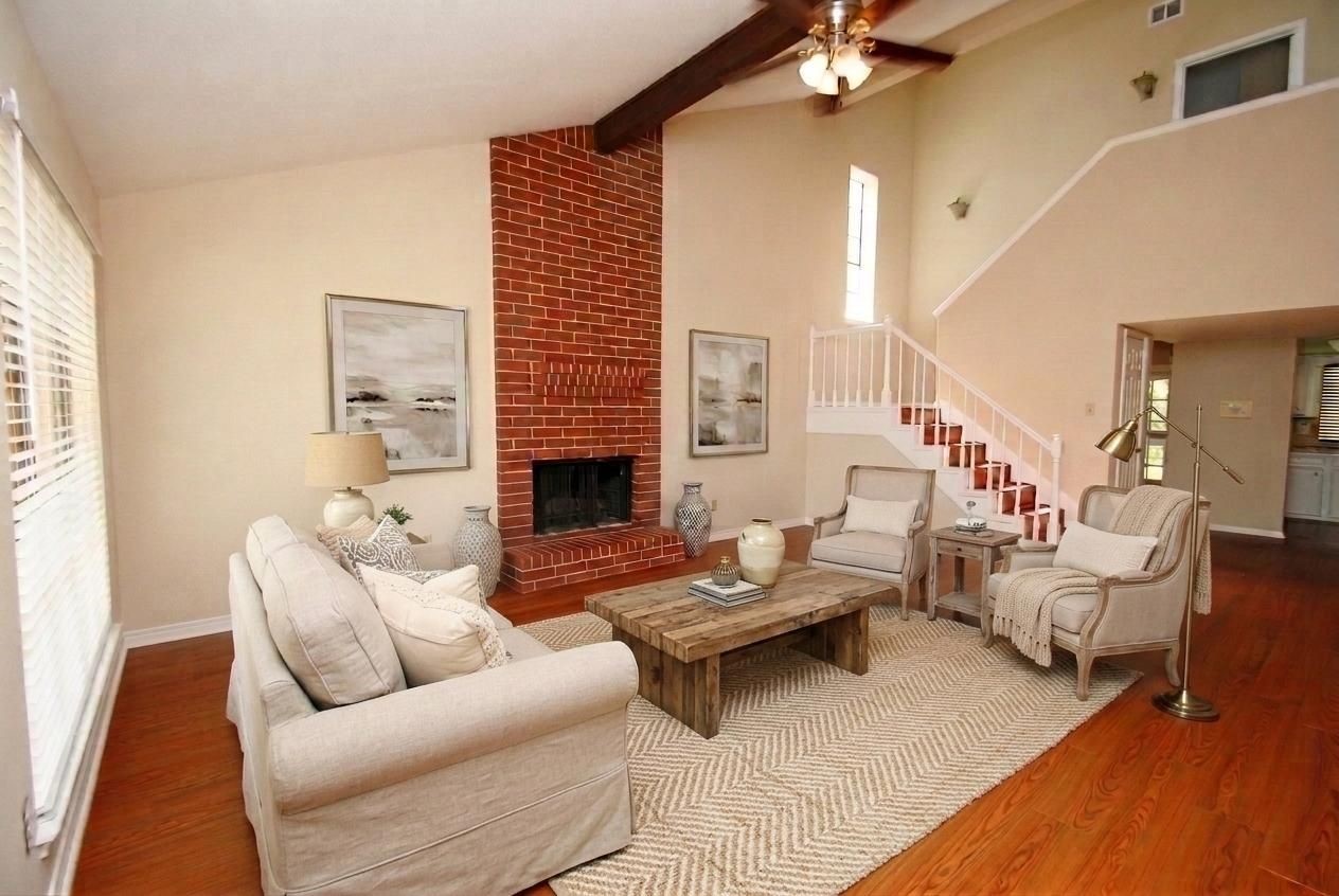 18731 Clover Glen Lane Property Photo 3