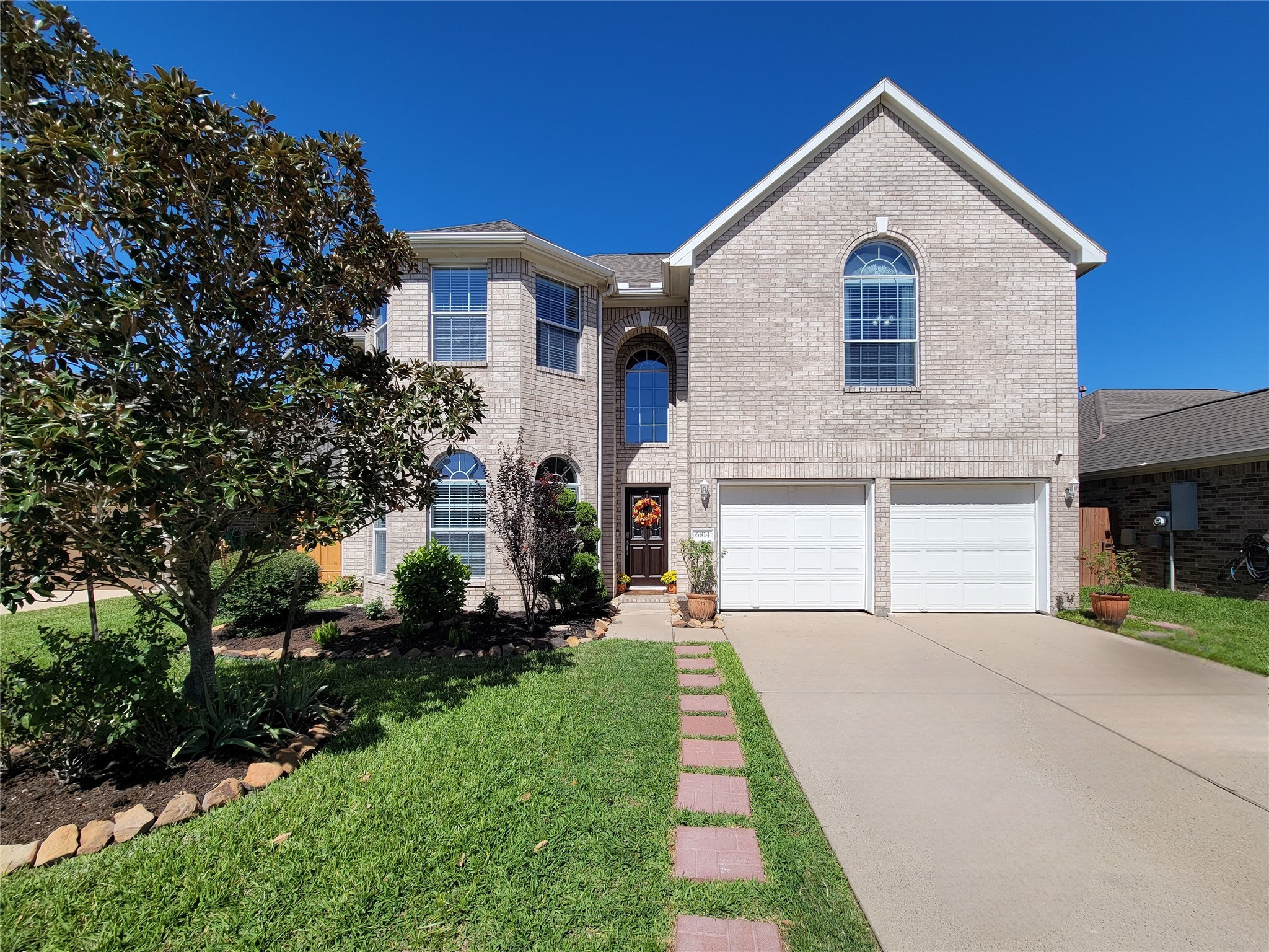6814 Claire Brook Drive Property Photo 1