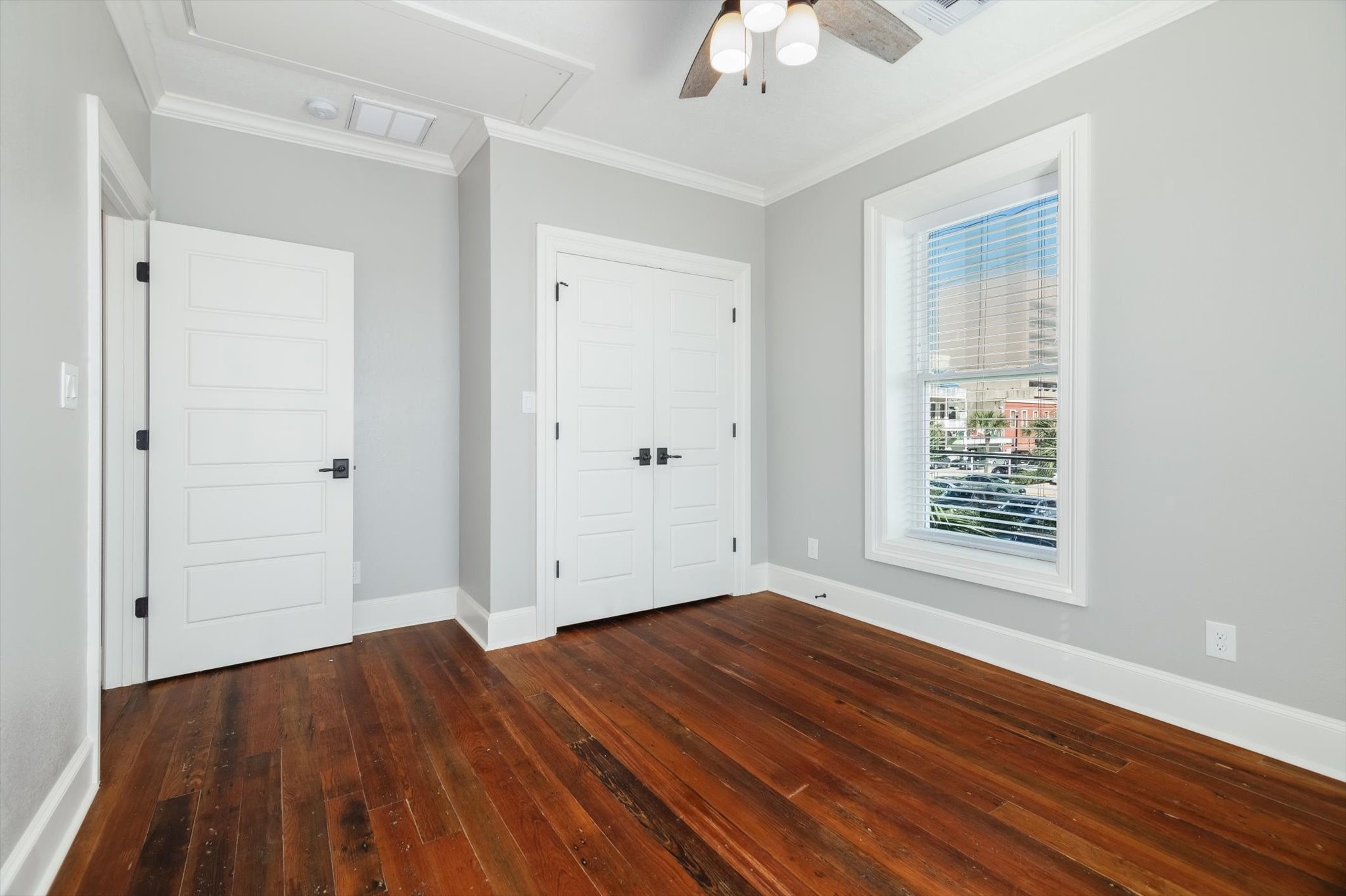 405 24th Street 201 Property Photo 19