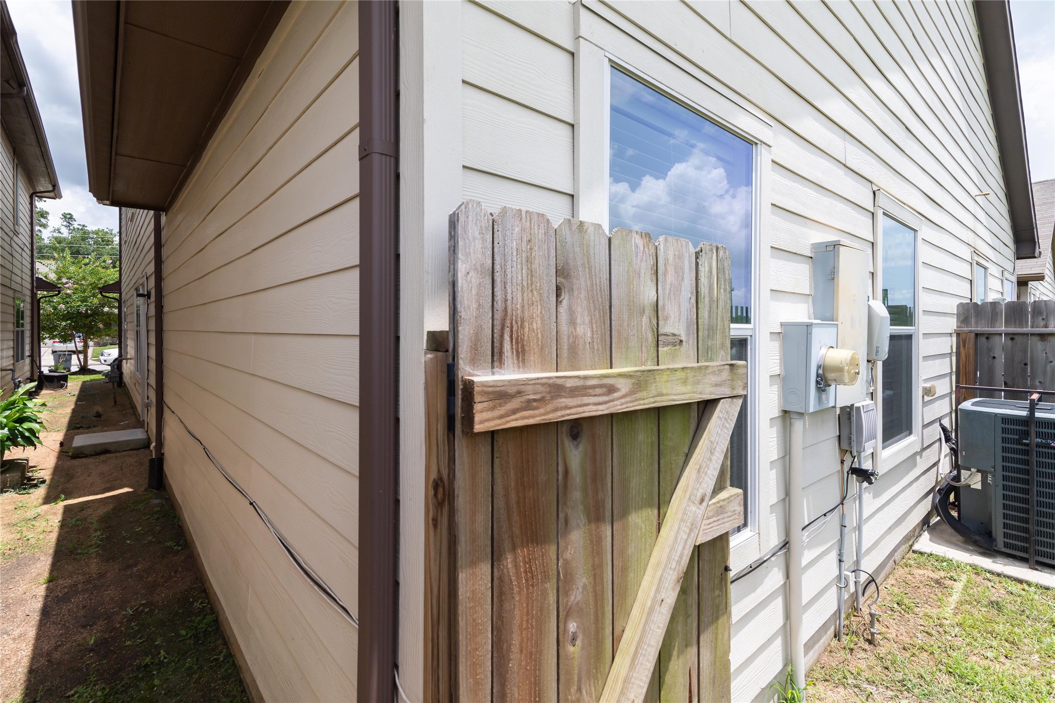 12130 Pia Drive Property Photo 3