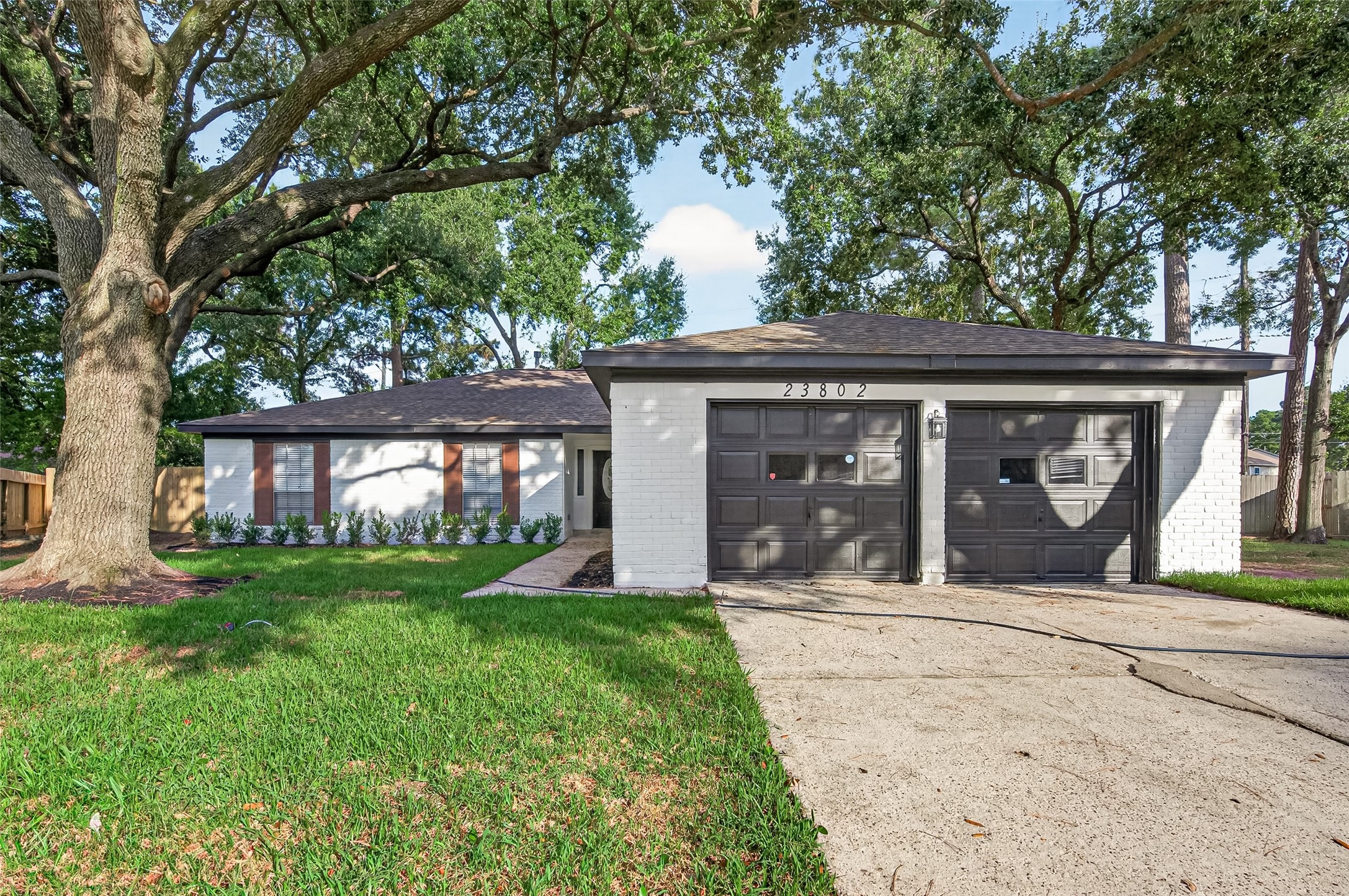 23802 Spring Towne Drive Property Photo 1