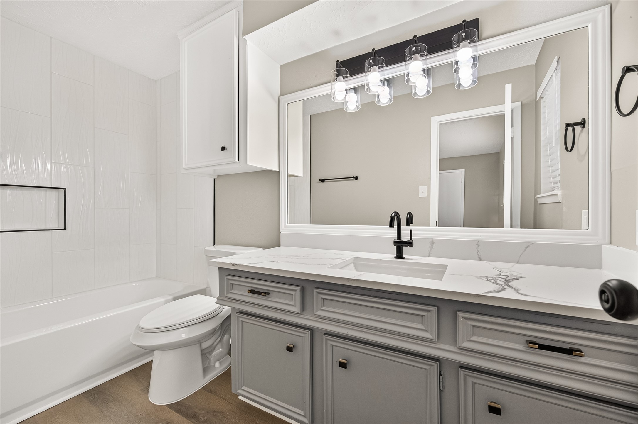 23802 Spring Towne Drive Property Photo 26