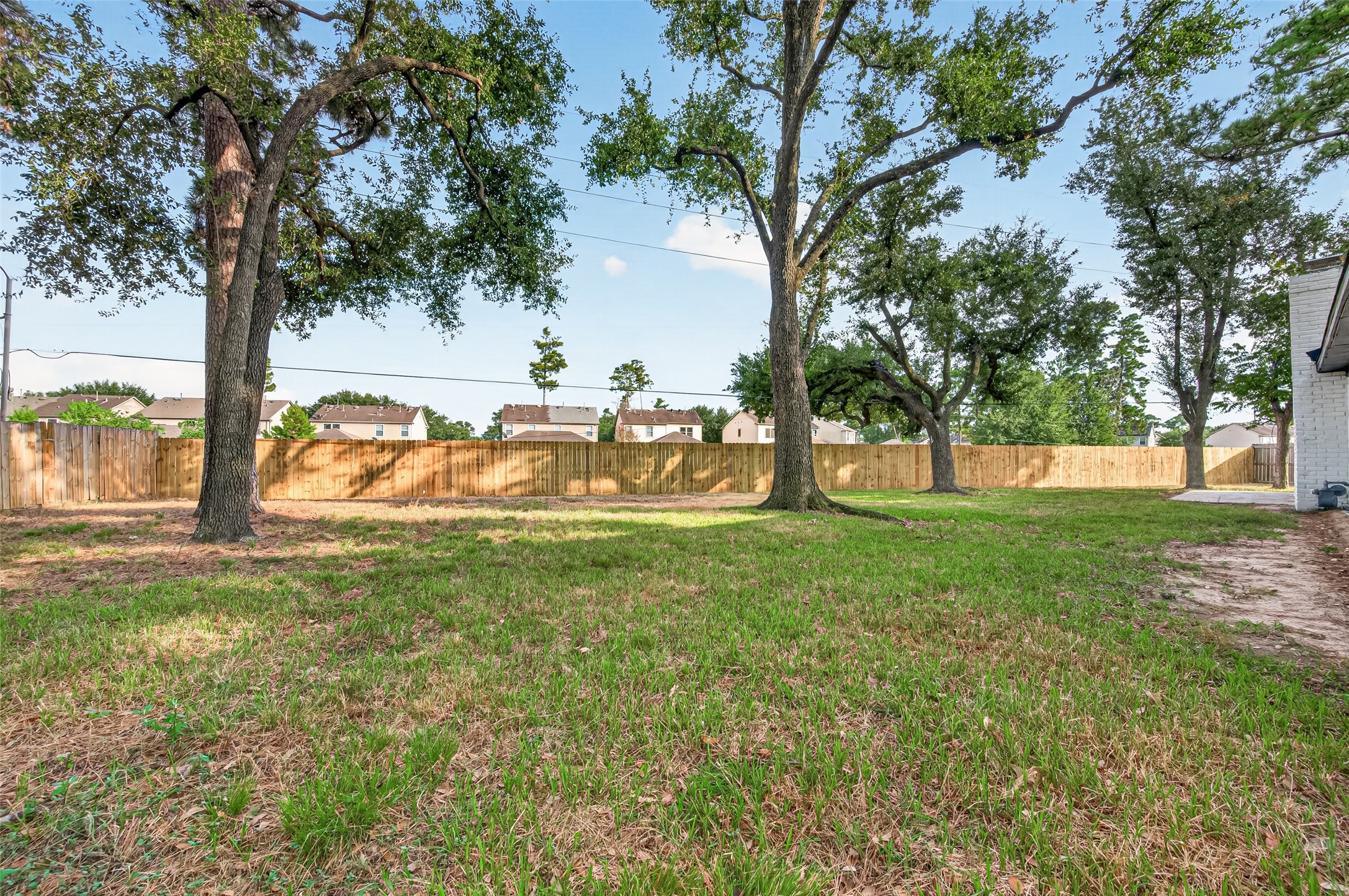 23802 Spring Towne Drive Property Photo 39