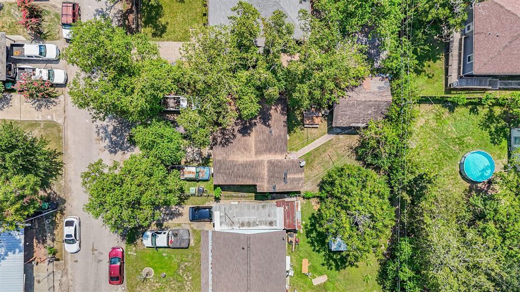 7326 Le Havre Road, Houston Tx 77033 Property Photo 2
