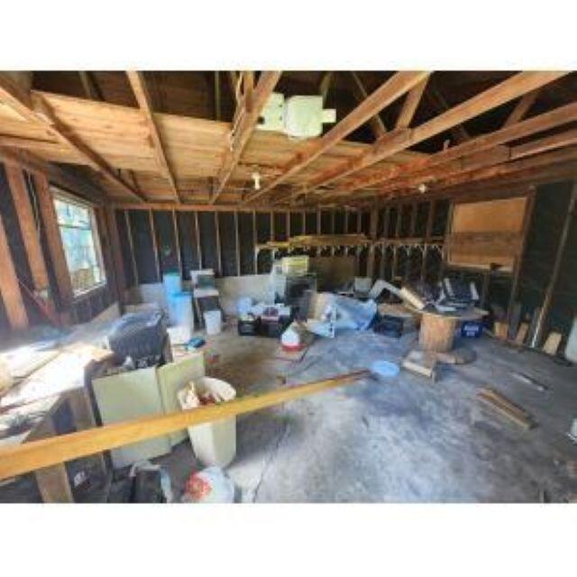 7326 Le Havre Road Property Photo 10