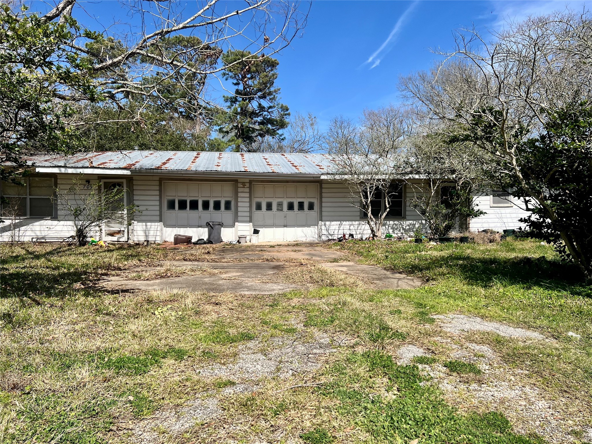 711 S Carroll Street Property Photo