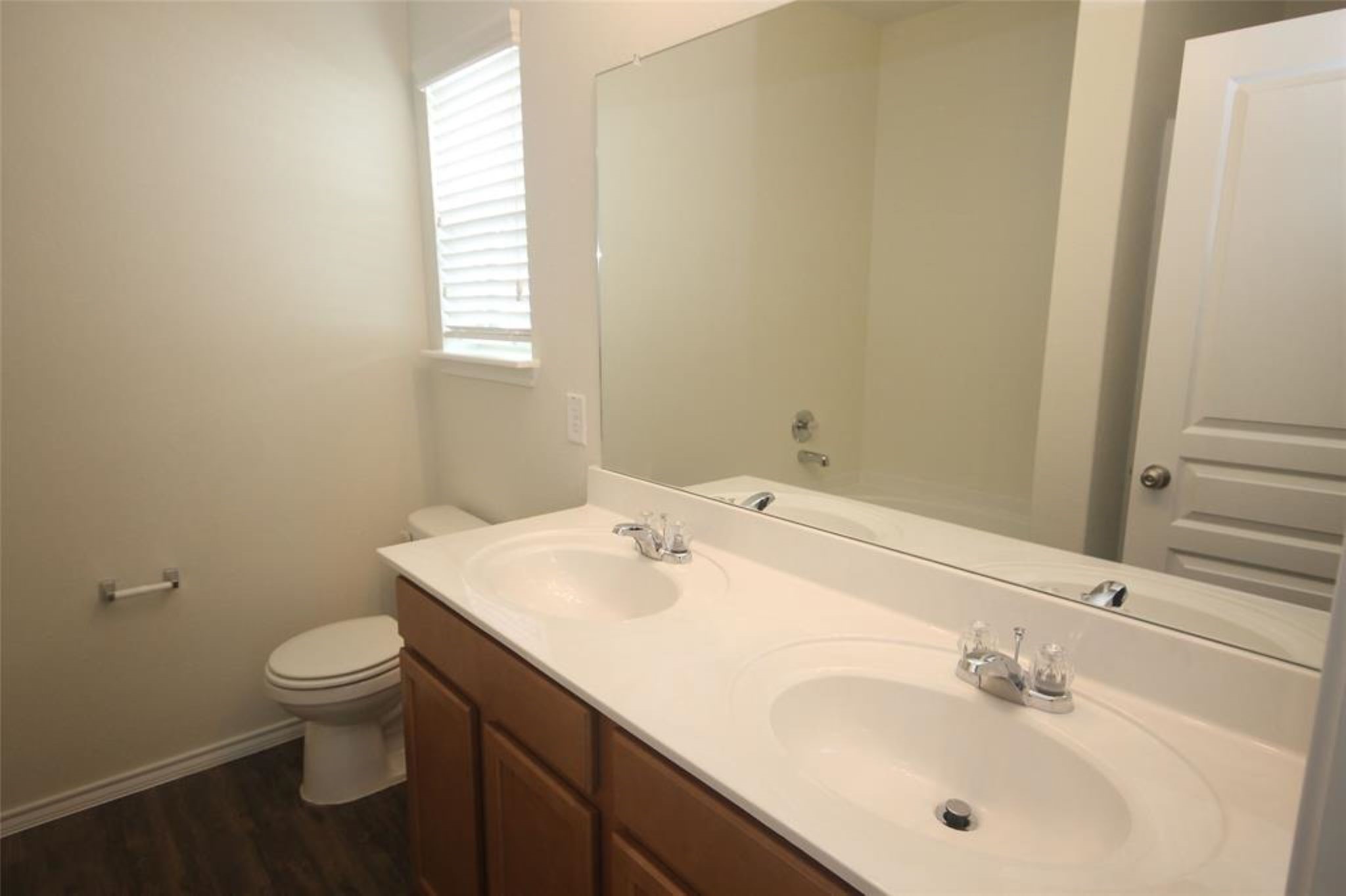 14635 Myrtle Point Drive Property Photo 12