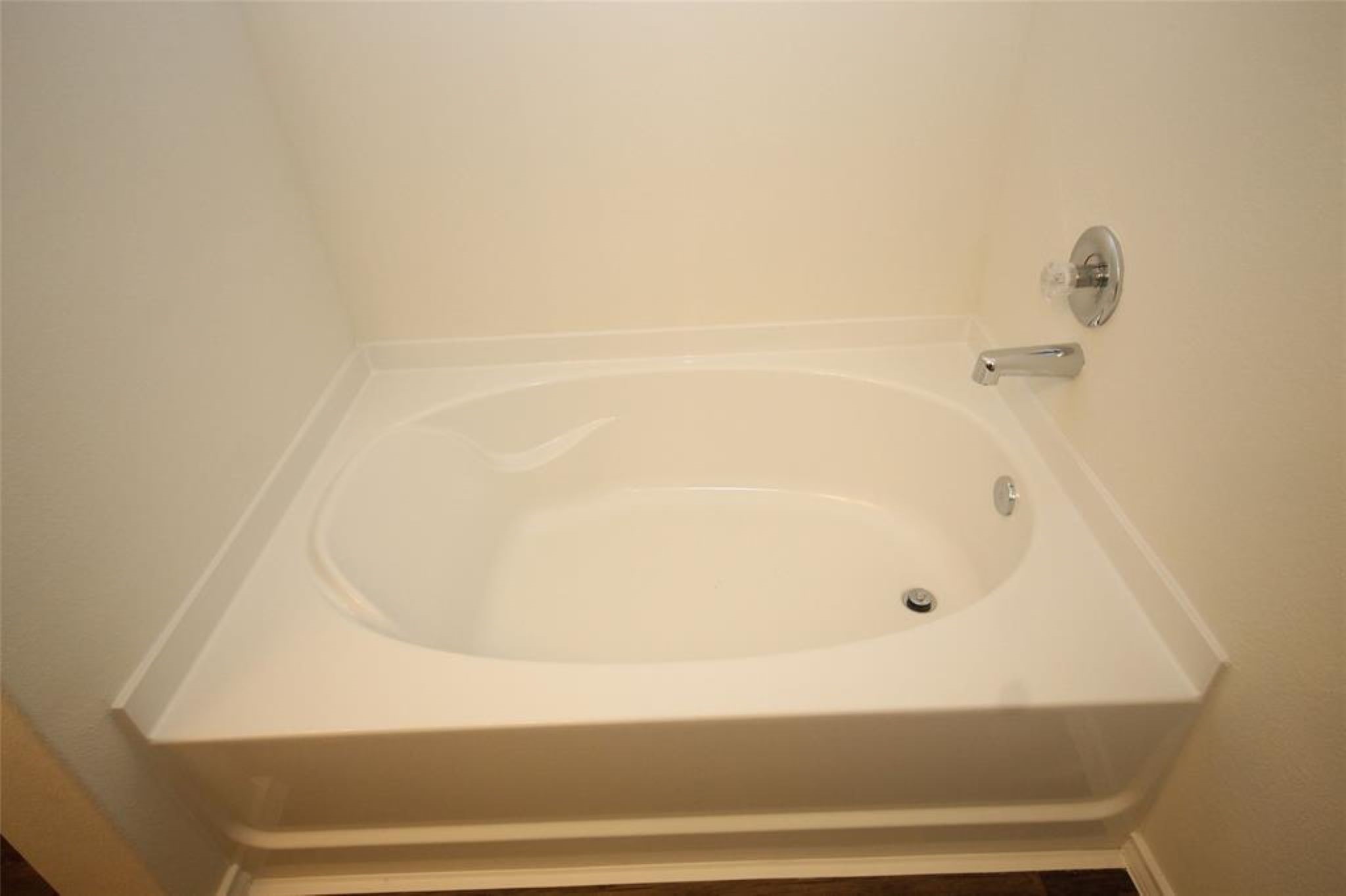 14635 Myrtle Point Drive Property Photo 13