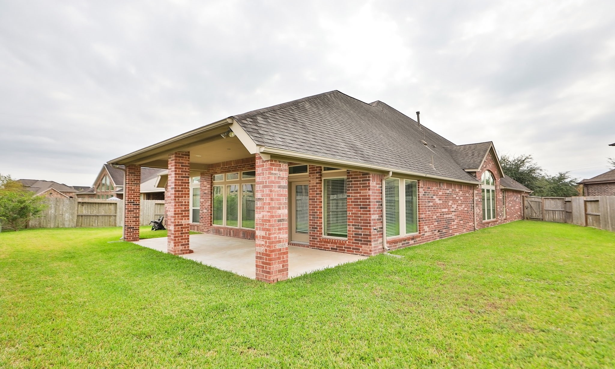 9909 Foggy River Property Photo 38