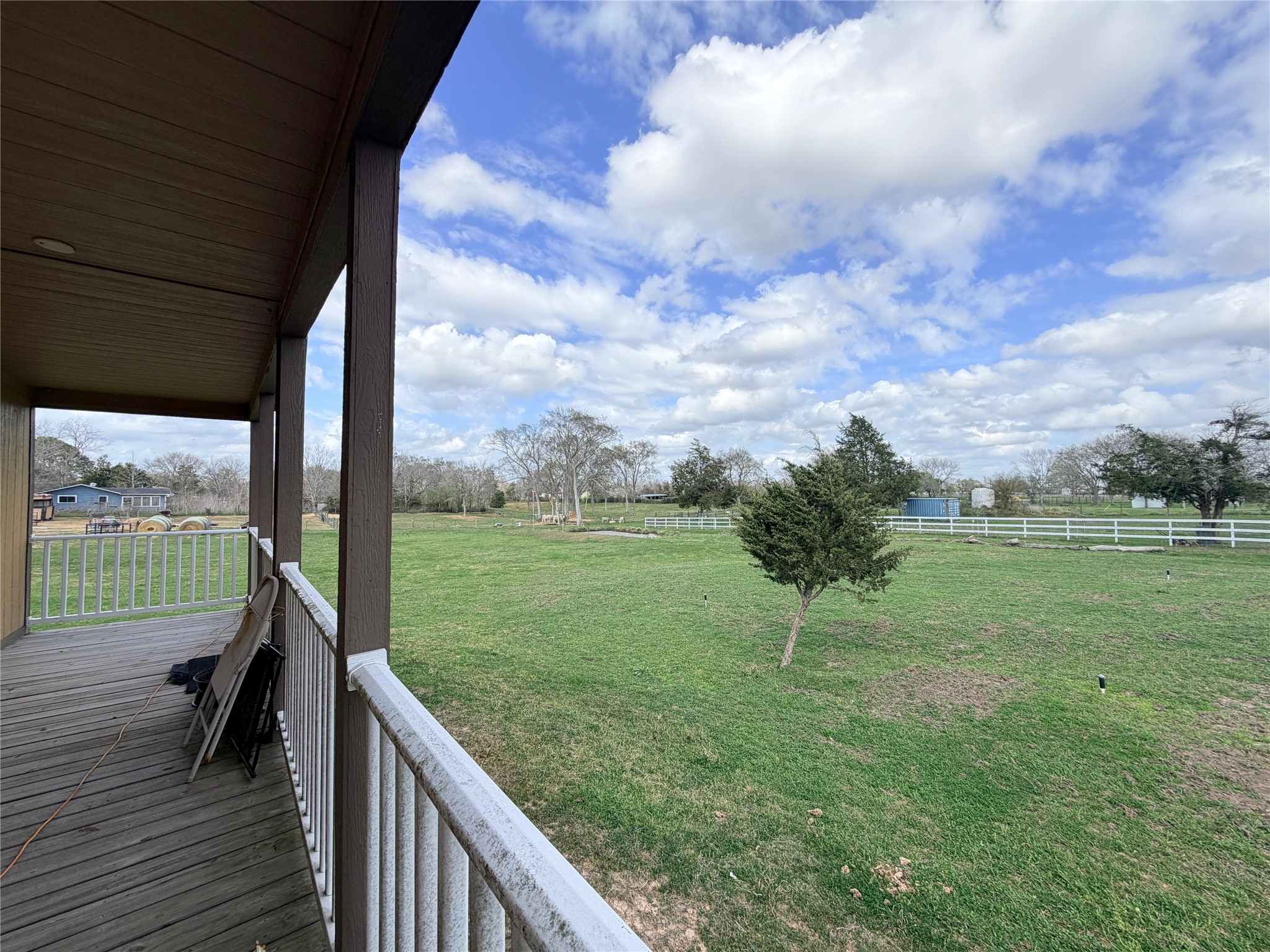 13700 Burnett Road Property Photo 12