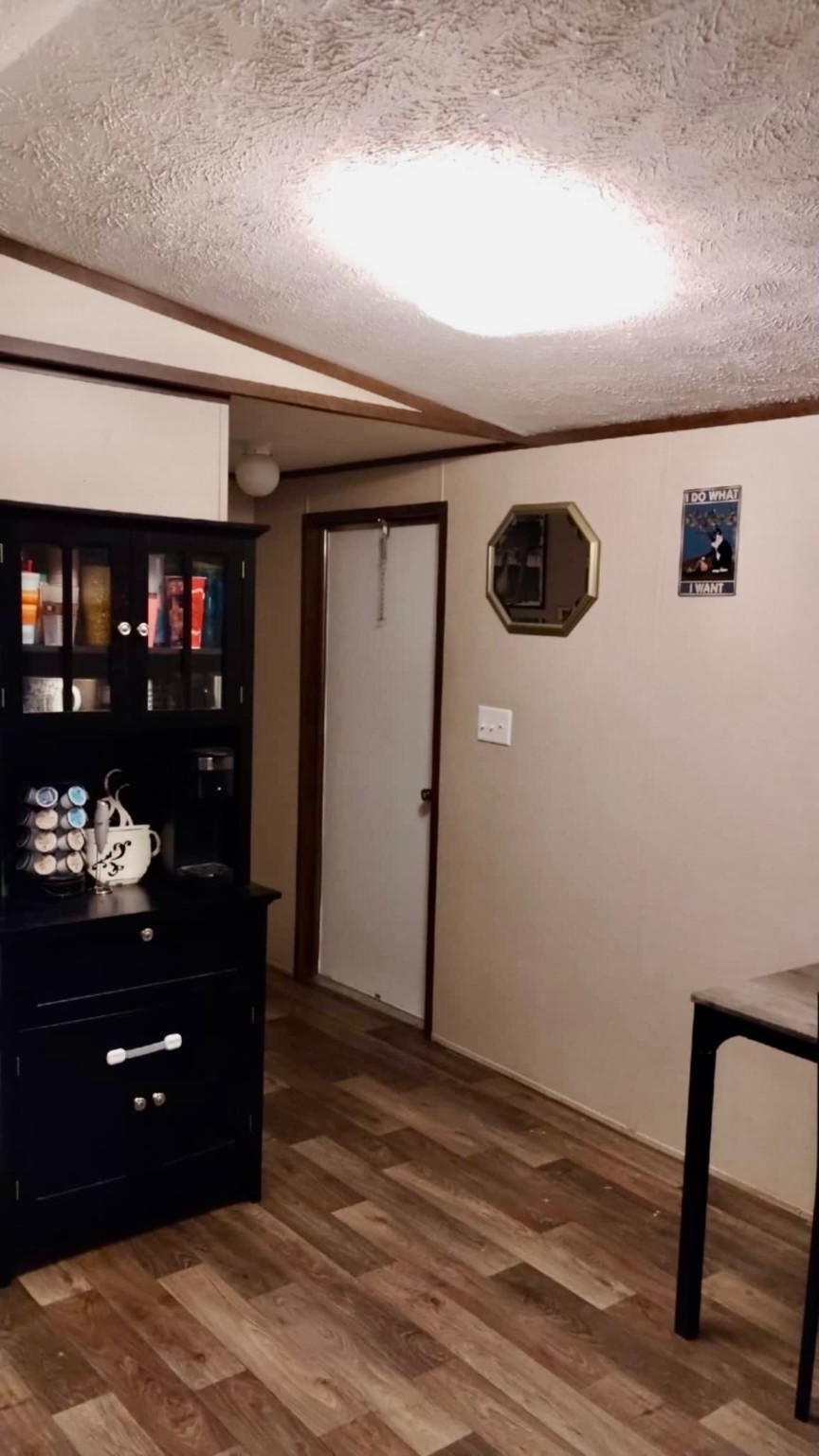 1535 Bayview Drive Property Photo 4