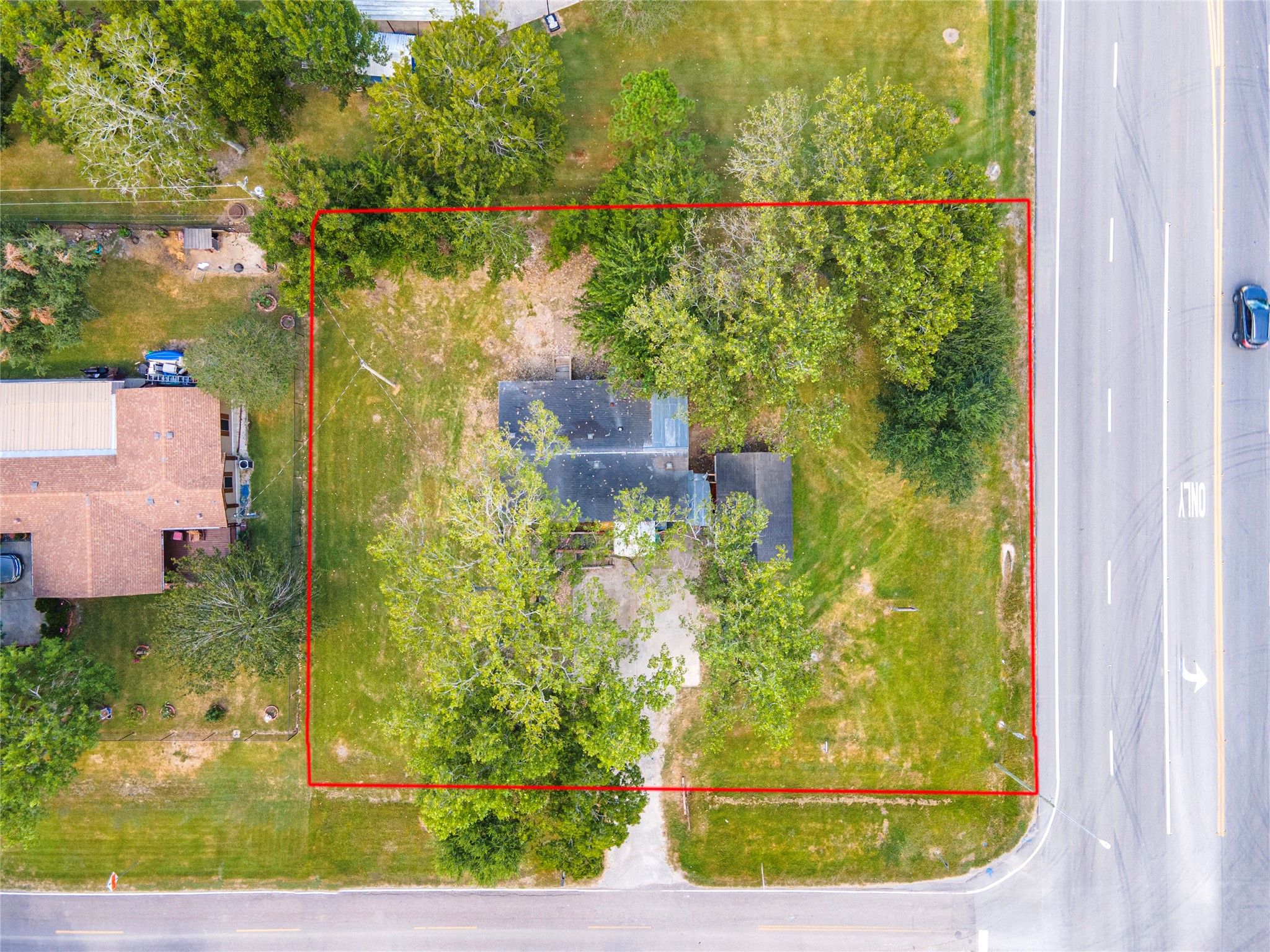 102 Avenue F Property Photo 3
