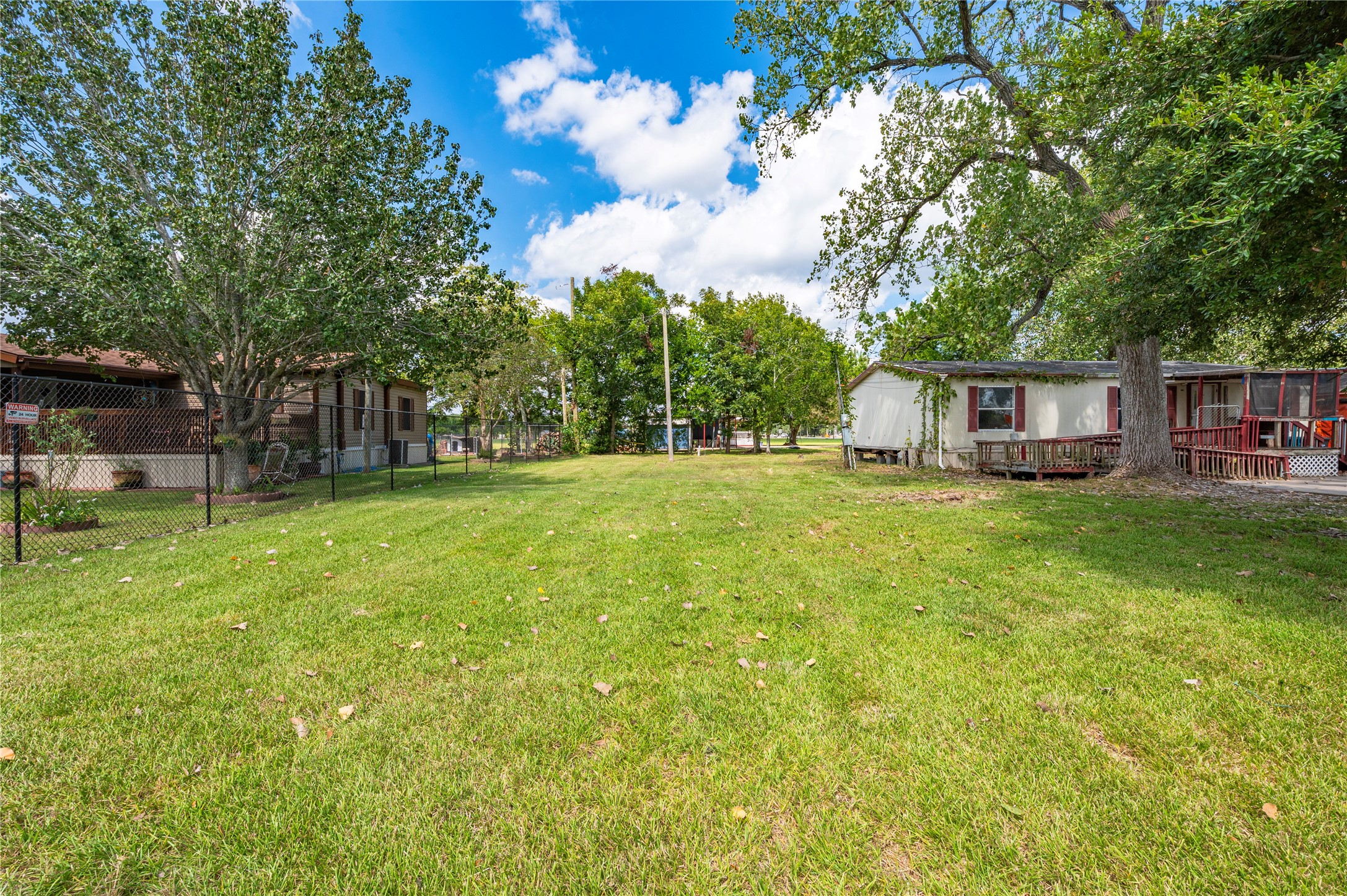 102 Avenue F Property Photo 8
