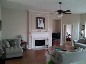 4434 Grove Park Drive Property Photo 3