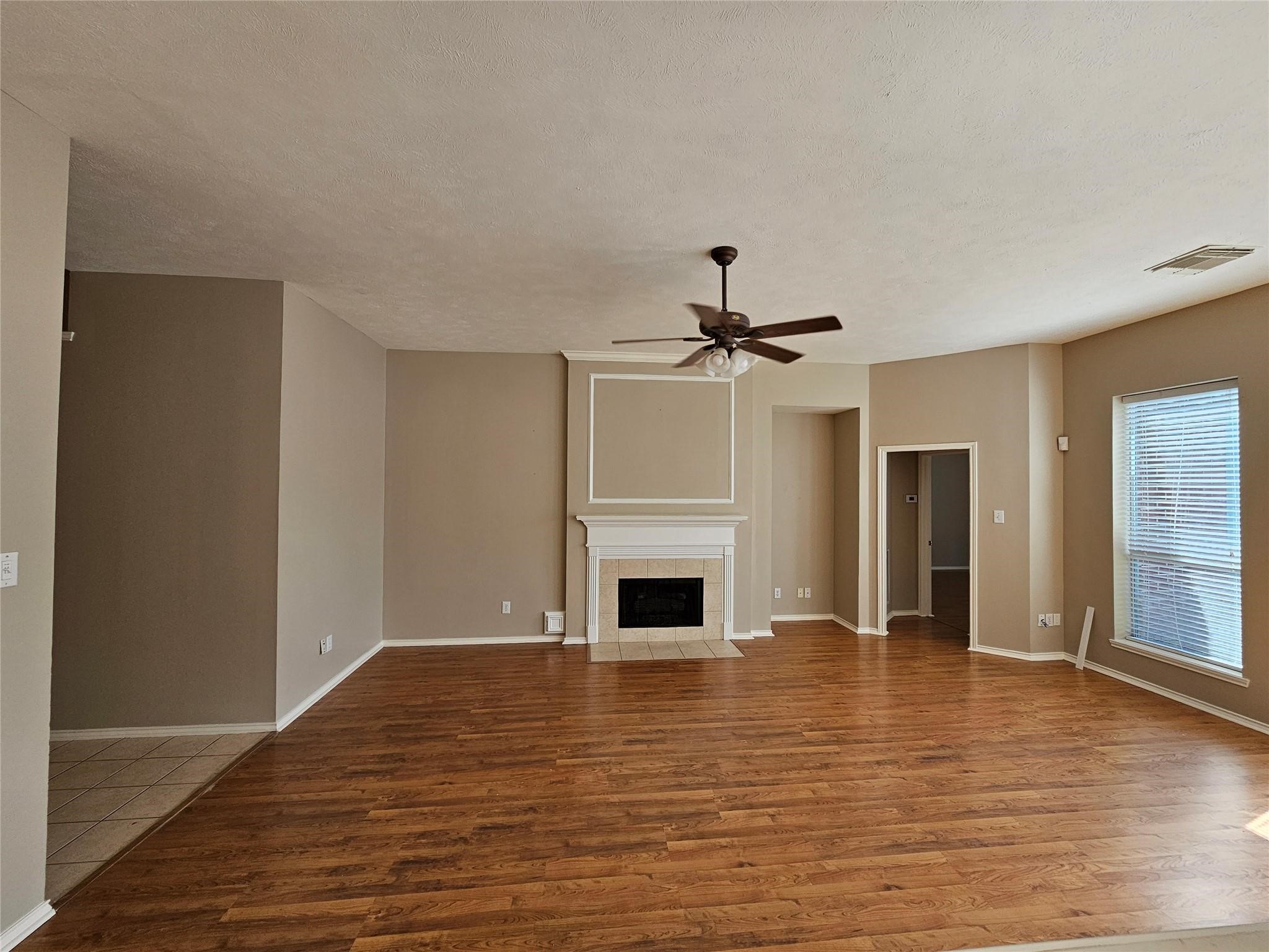 4434 Grove Park Drive Property Photo 4