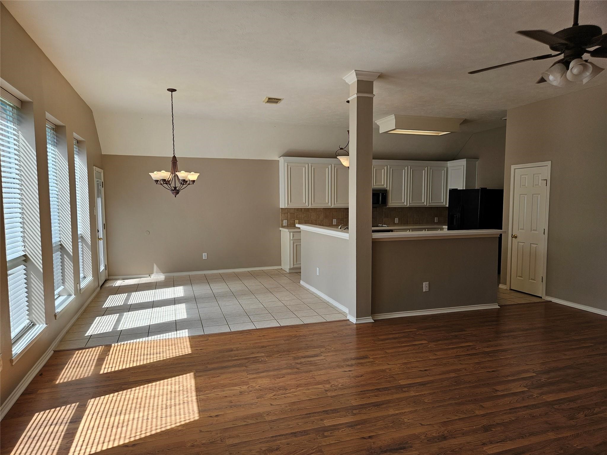4434 Grove Park Drive Property Photo 10