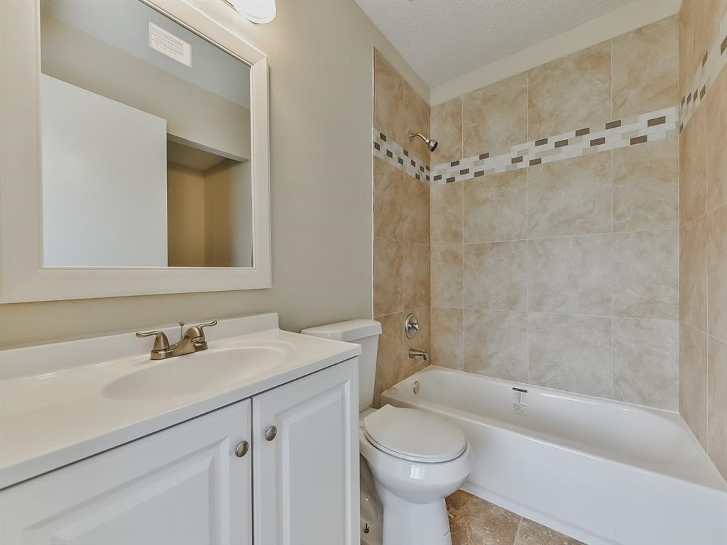 3114 Windchase Blvd Boulevard 411 Property Photo 6