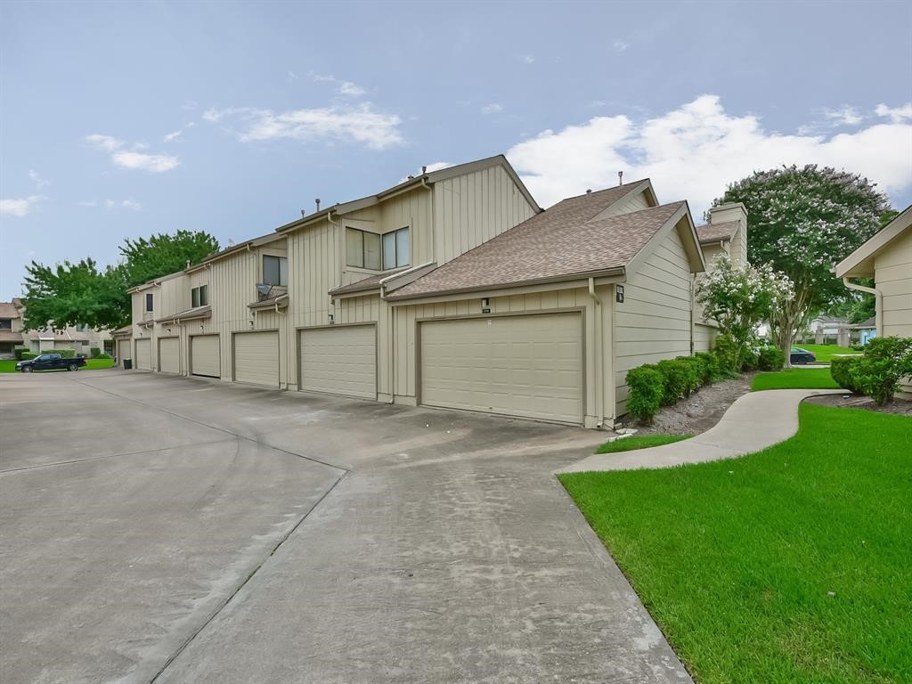 3114 Windchase Blvd Boulevard 411 Property Photo 7