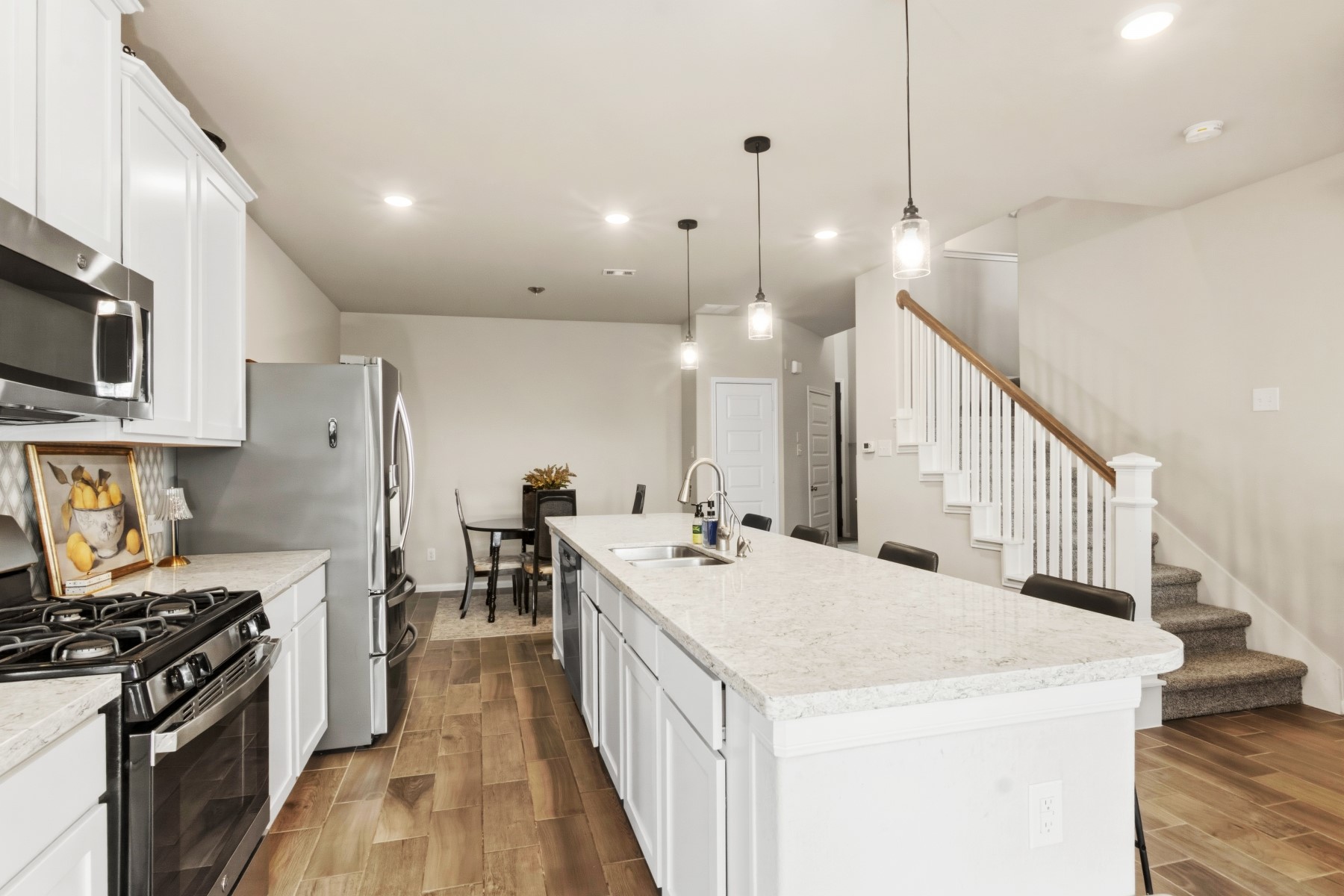 7305 Hinsdale Drive Property Photo 11