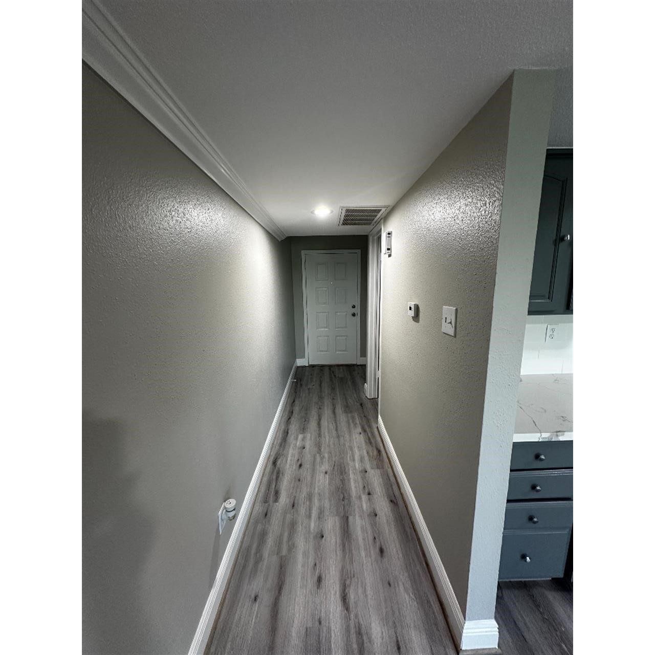 4444 Victory Drive 1311 Property Photo 4