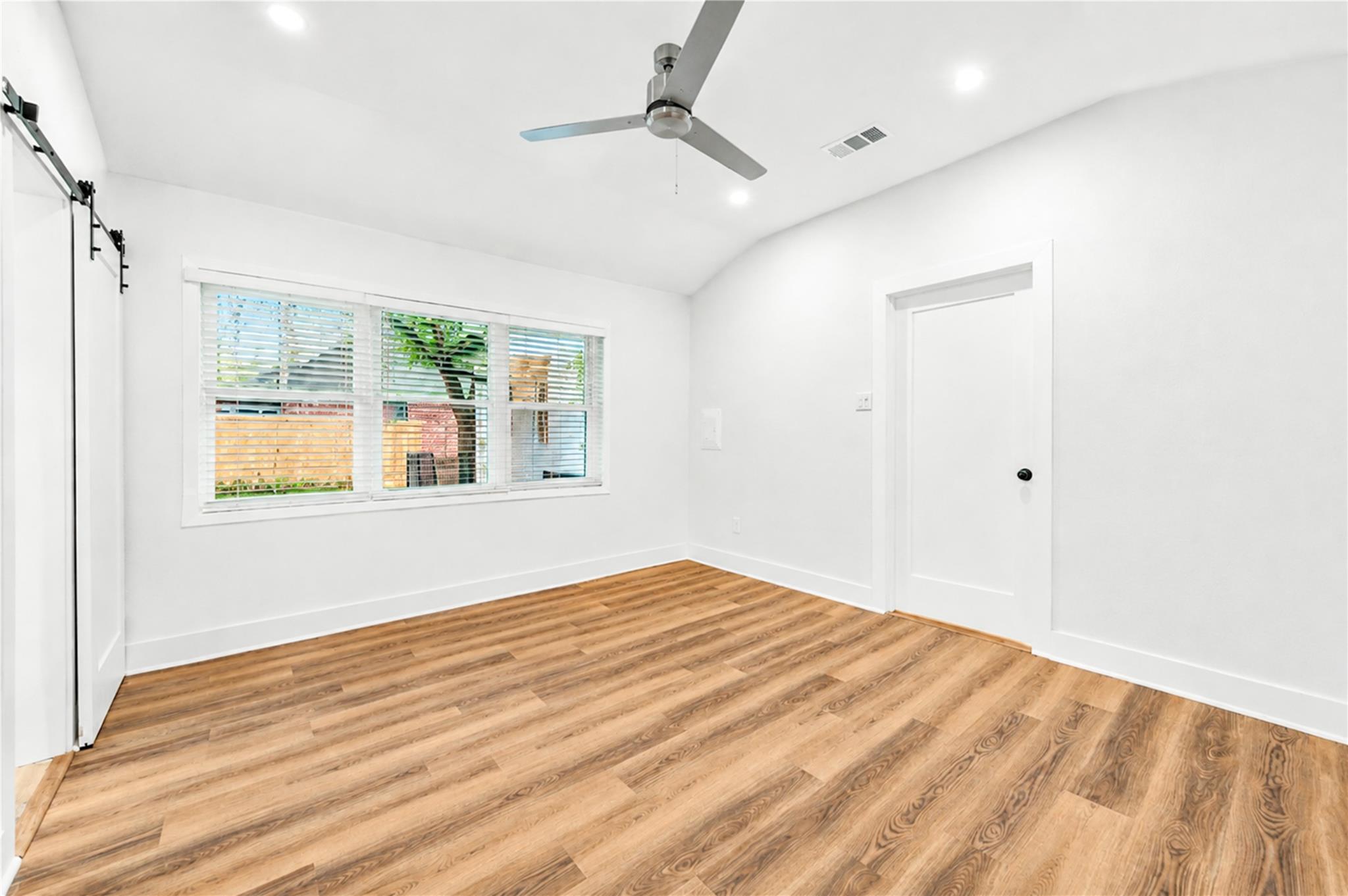 6626 Fairfield Street, Houston Tx 77023 Property Photo 23