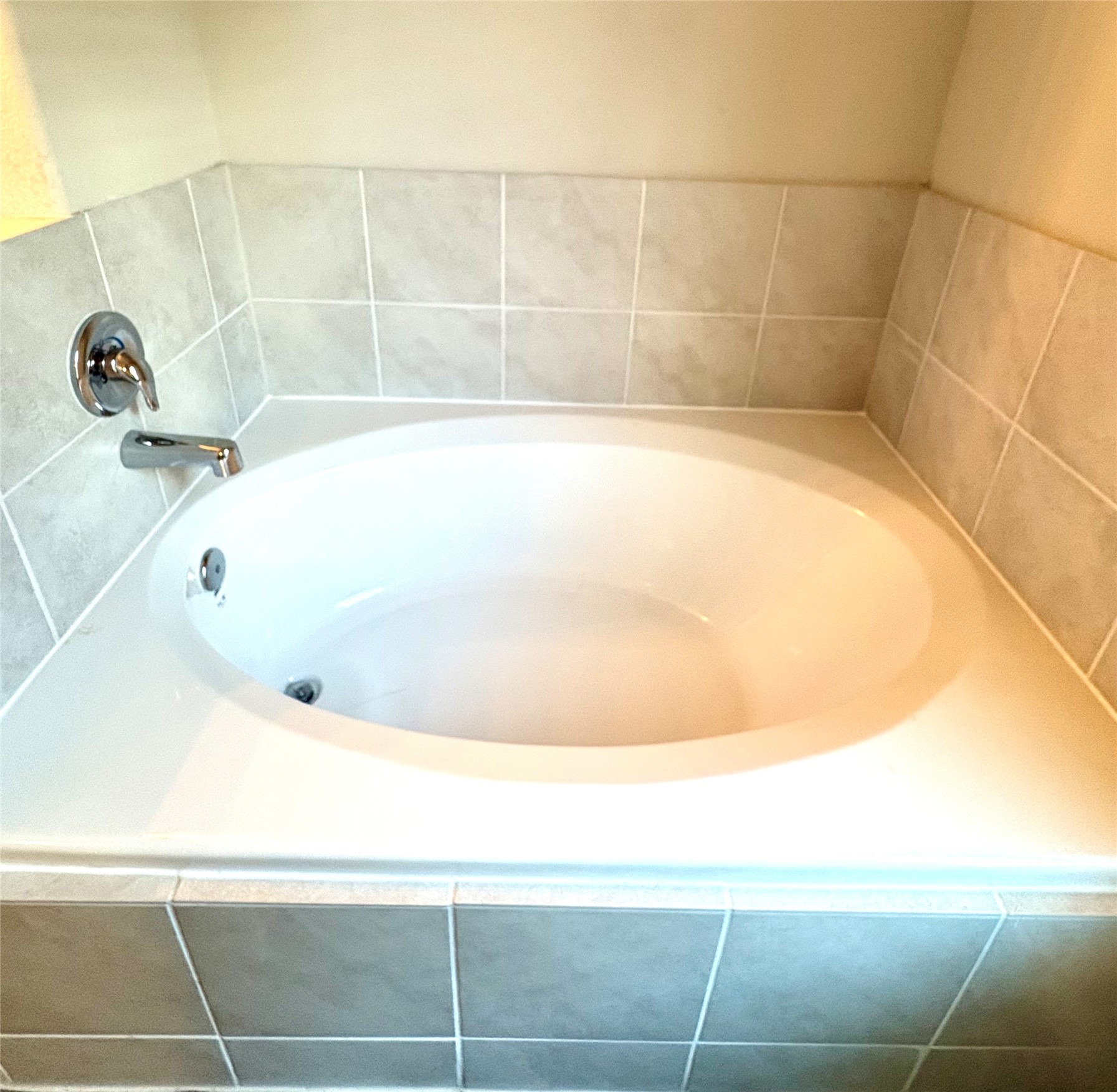 25364 Grotto Falls Lane Property Photo 13