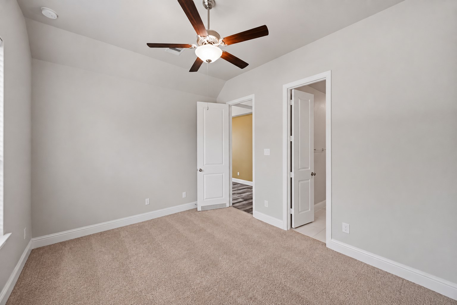 1503 Graystone Hills Drive Property Photo 17