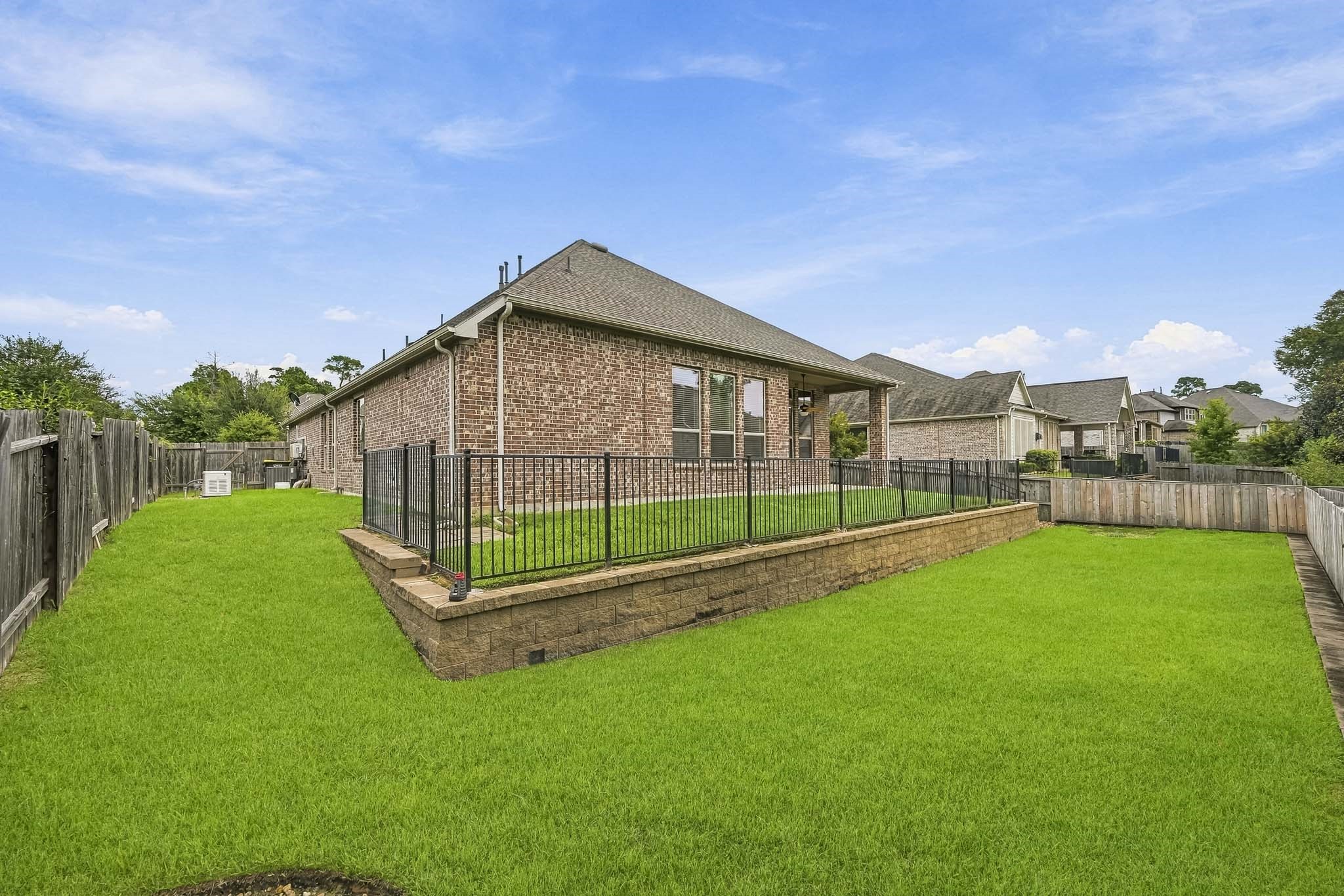 1503 Graystone Hills Drive Property Photo 27
