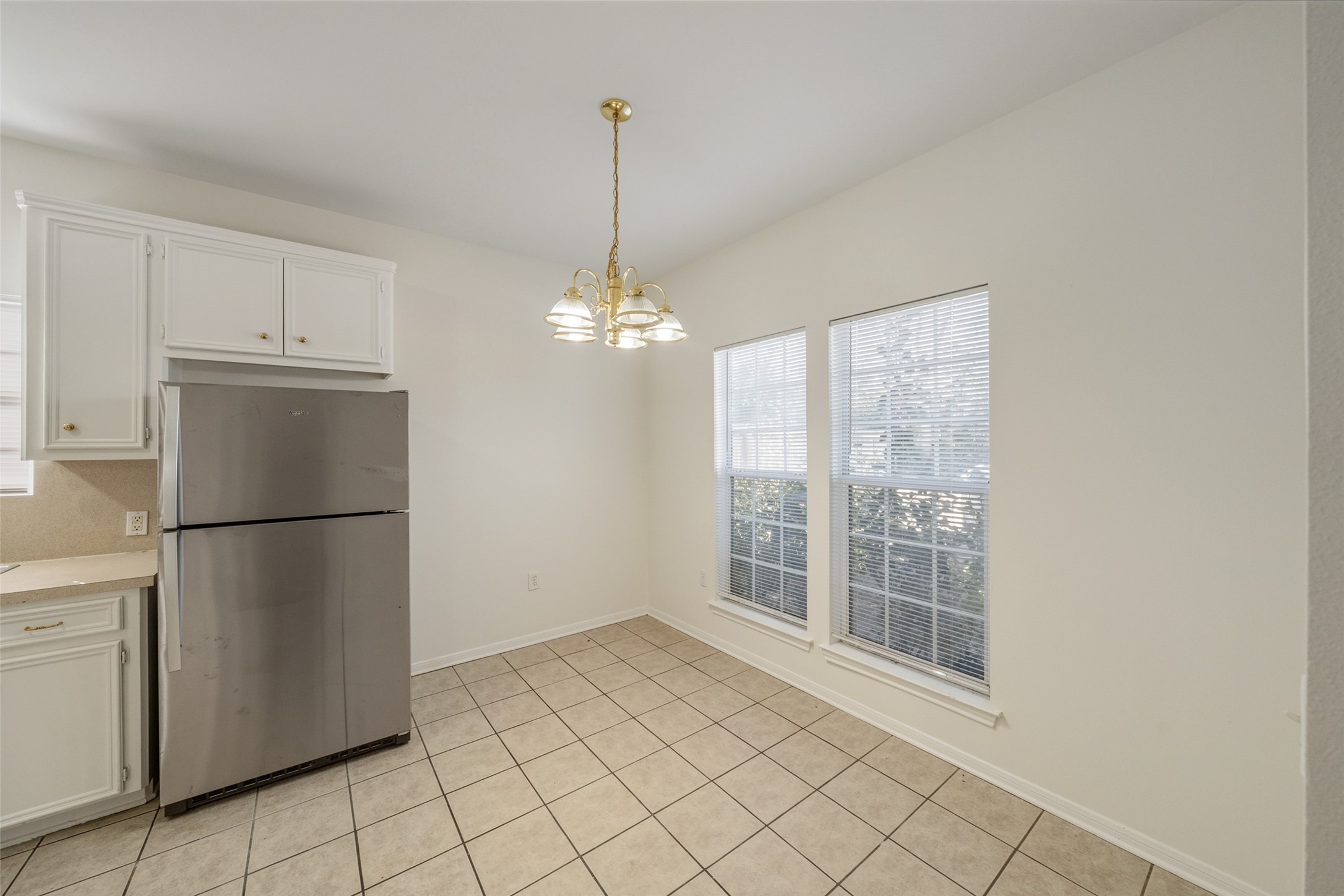 5502 Finch Street B Property Photo 13