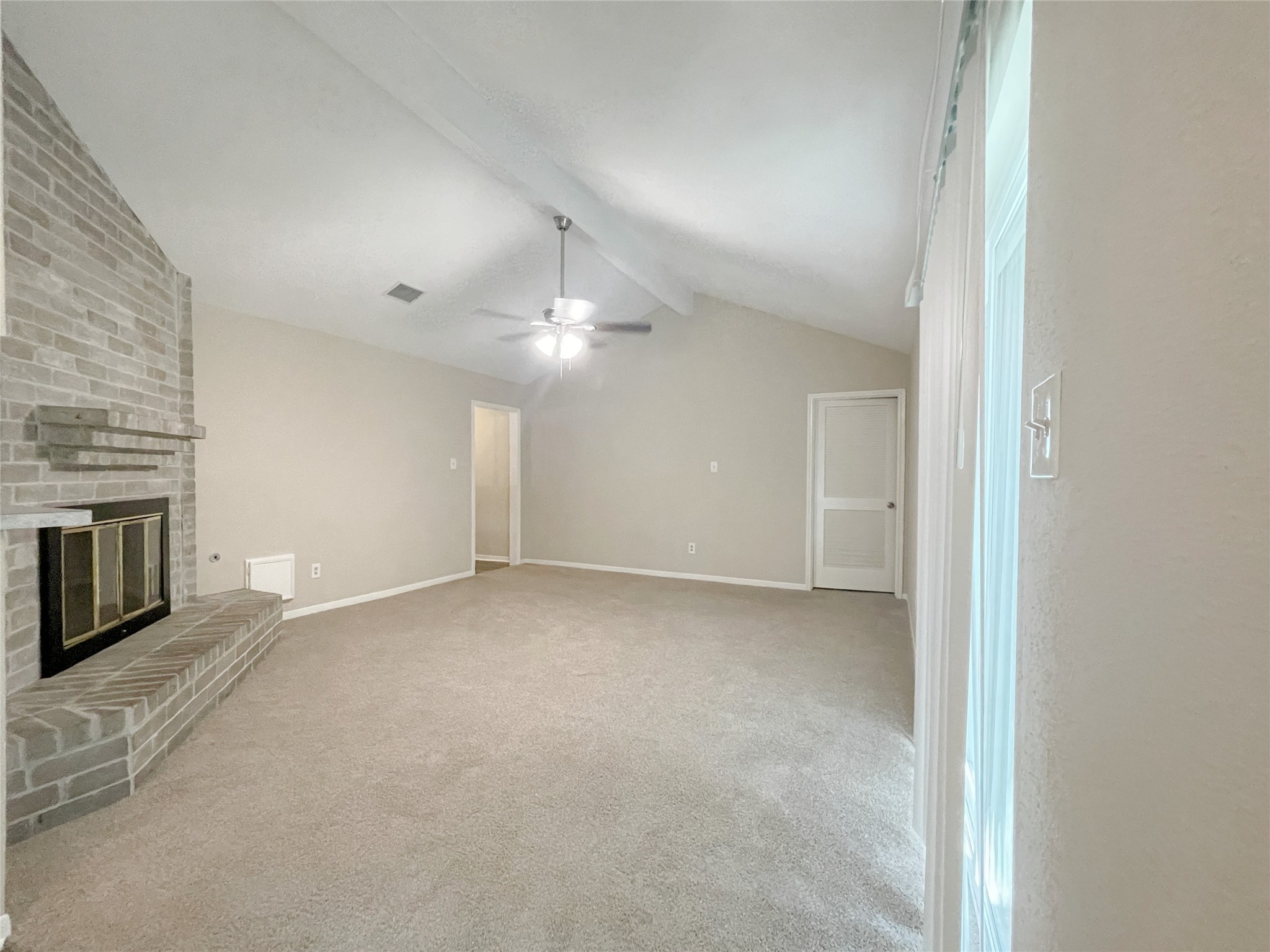 13 N Deerfoot Circle Property Photo 8