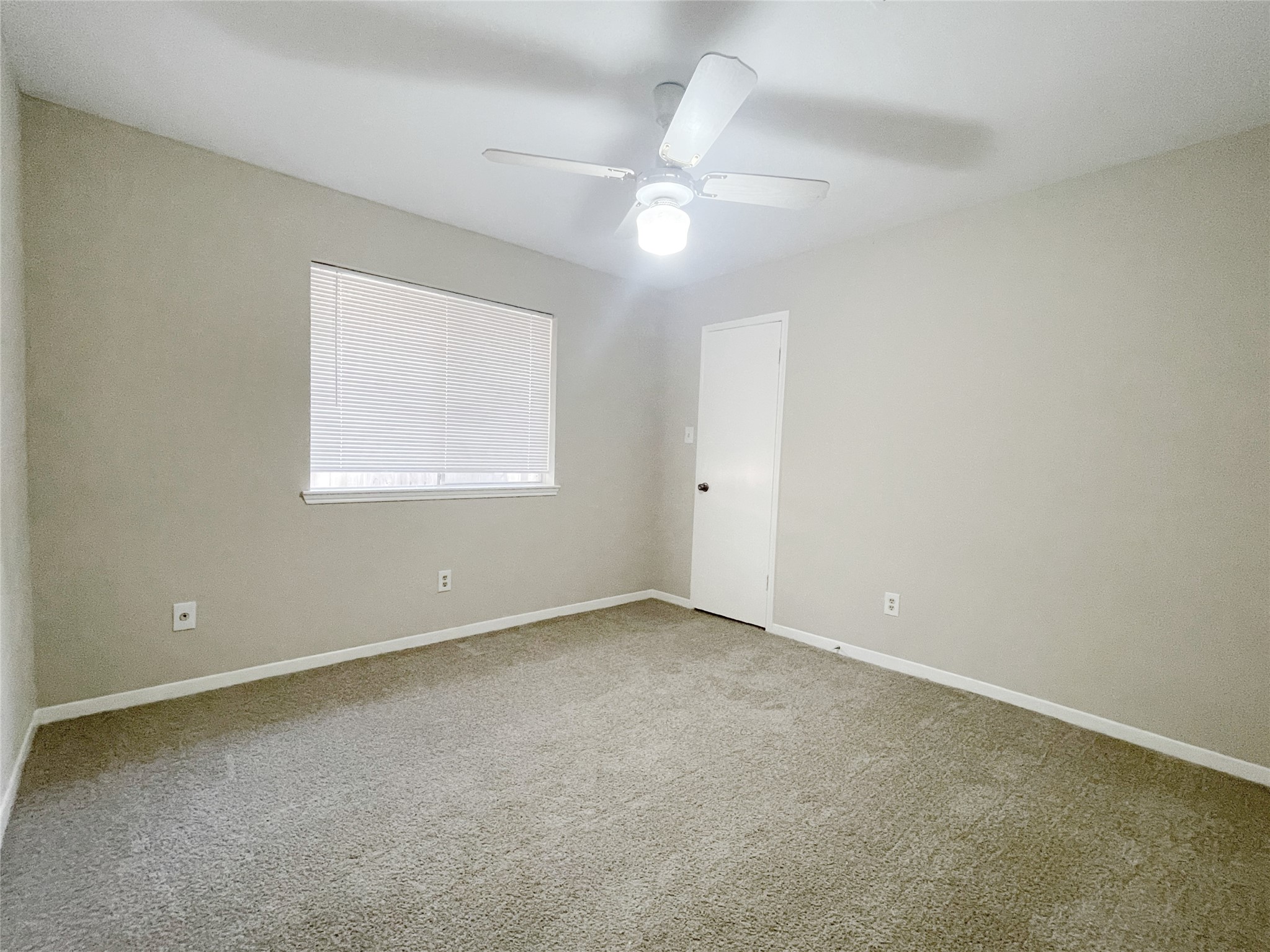 13 N Deerfoot Circle Property Photo 17