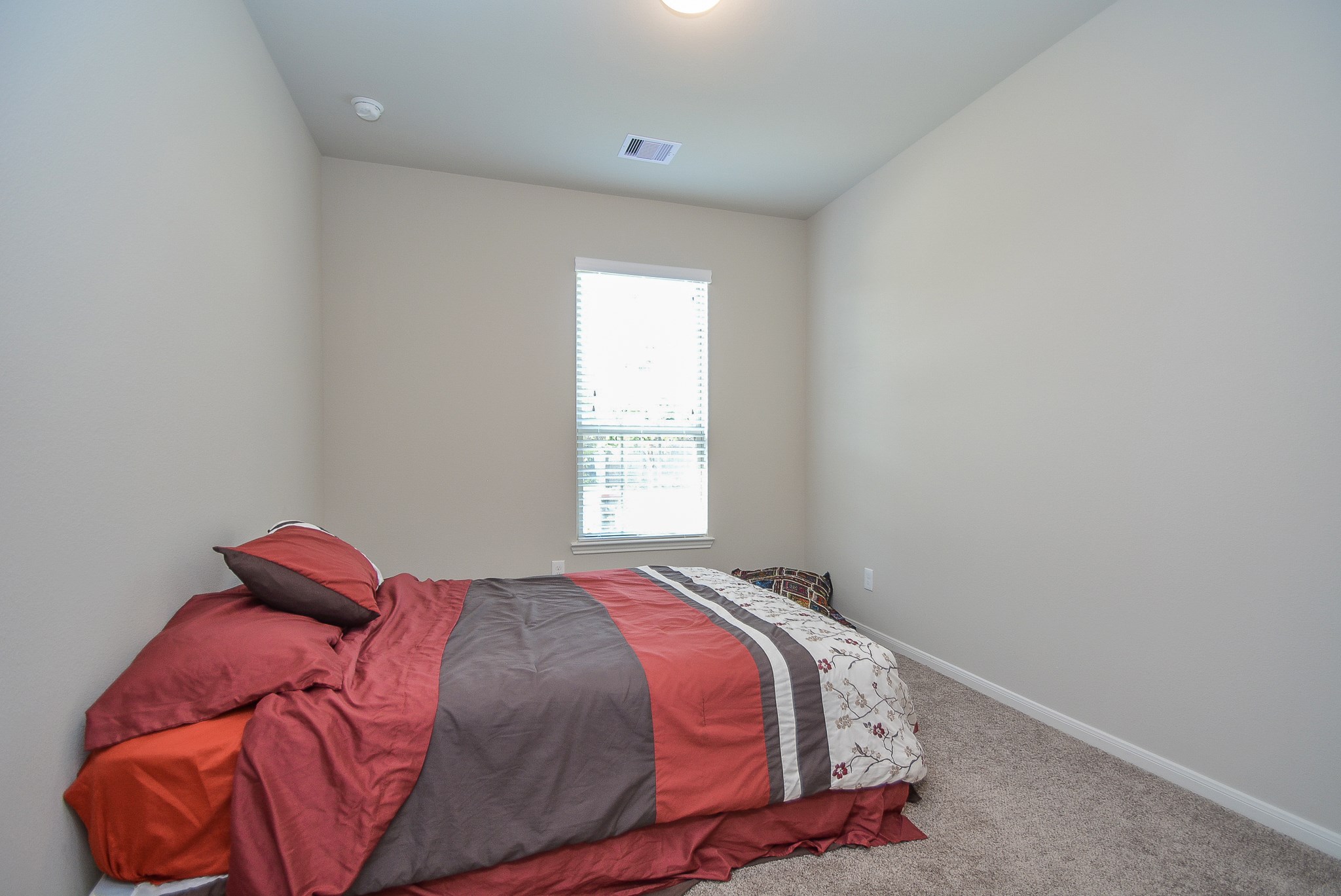 918 Marigold Park Place Property Photo 26