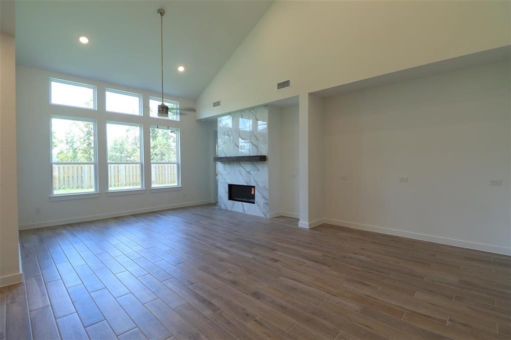 2311 Vargas Street Property Photo 6