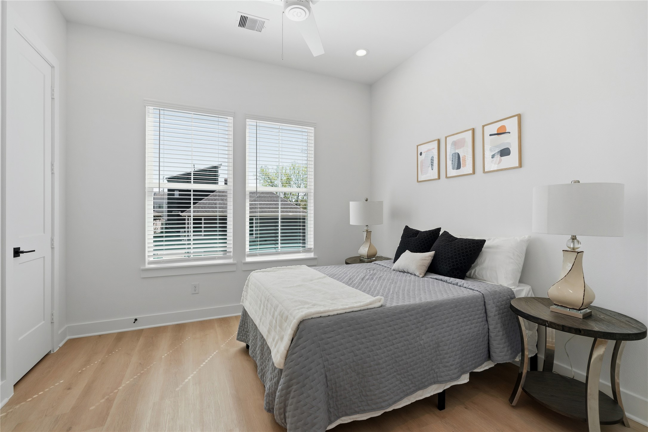 4610 & 4608 A/b Gunter Street Property Photo 26