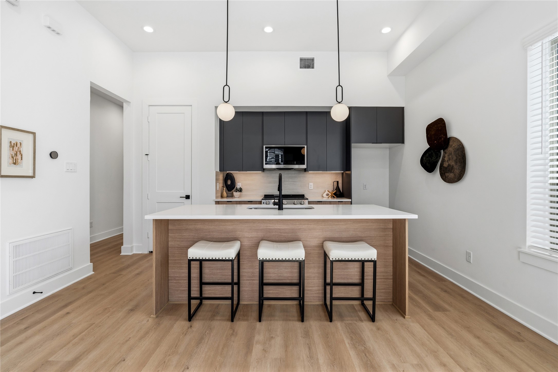 4610 & 4608 A/b Gunter Street Property Photo 32