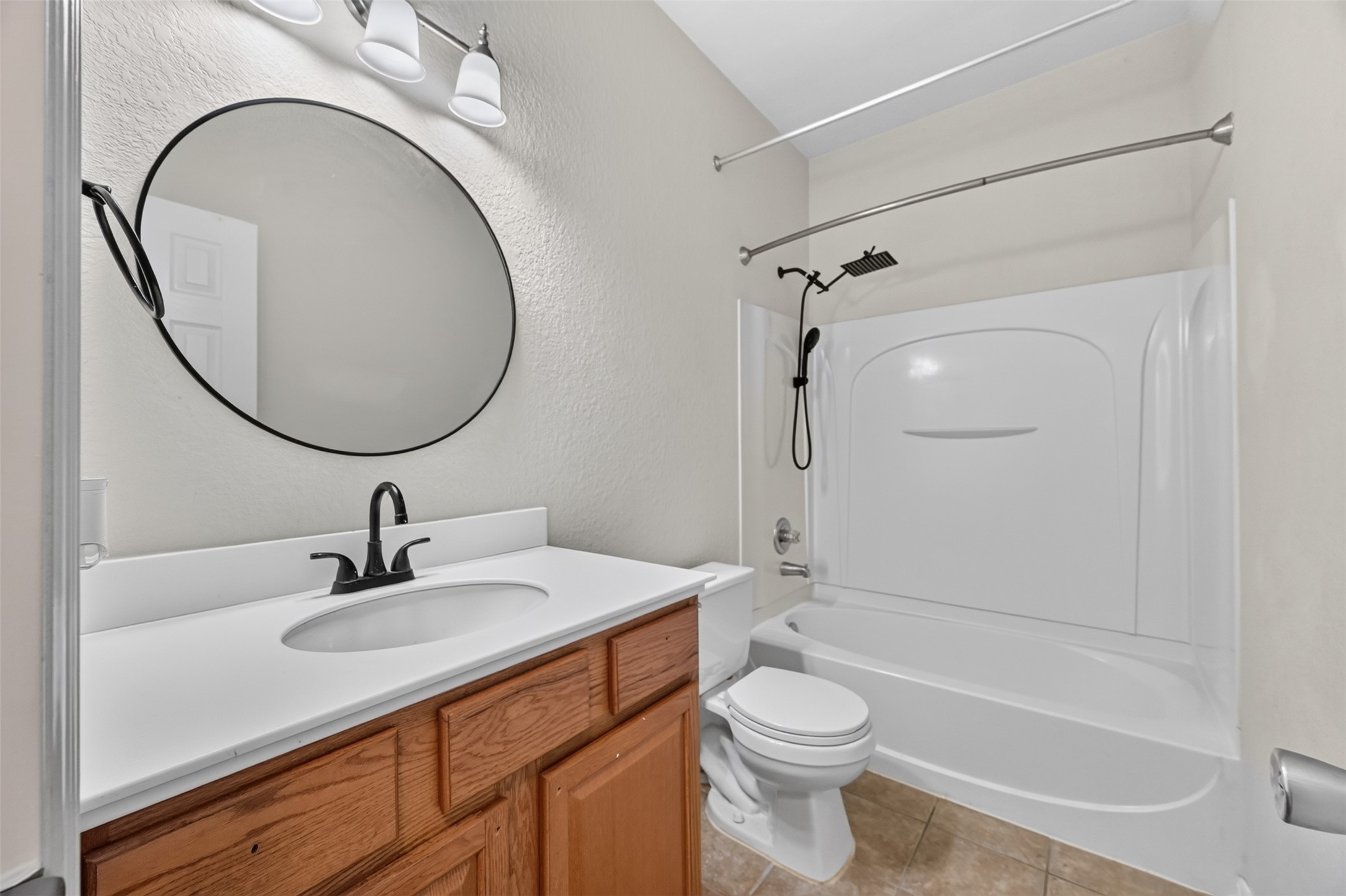 12806 Whistling Springs Drive Property Photo 35