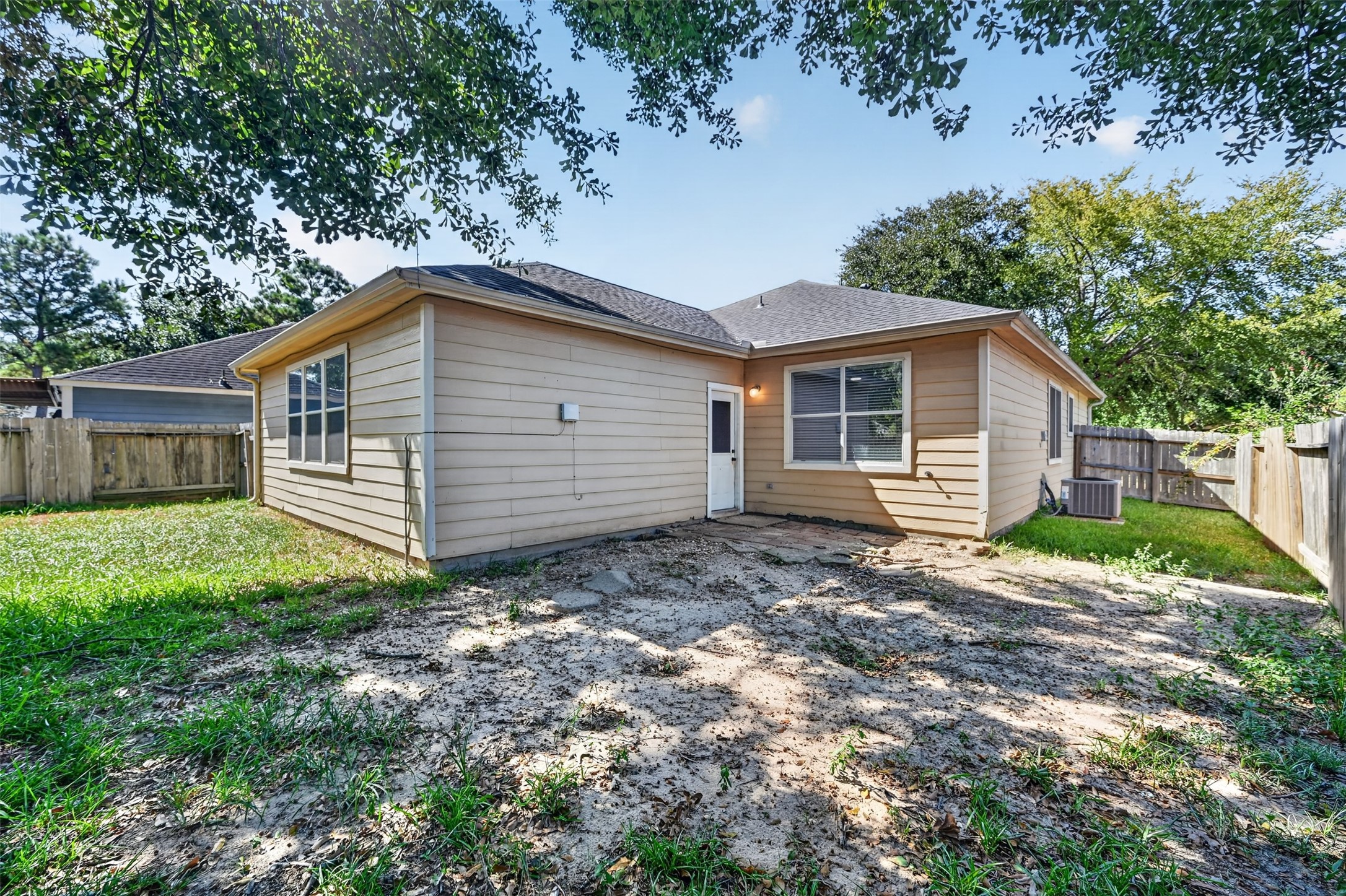 12806 Whistling Springs Drive Property Photo 40