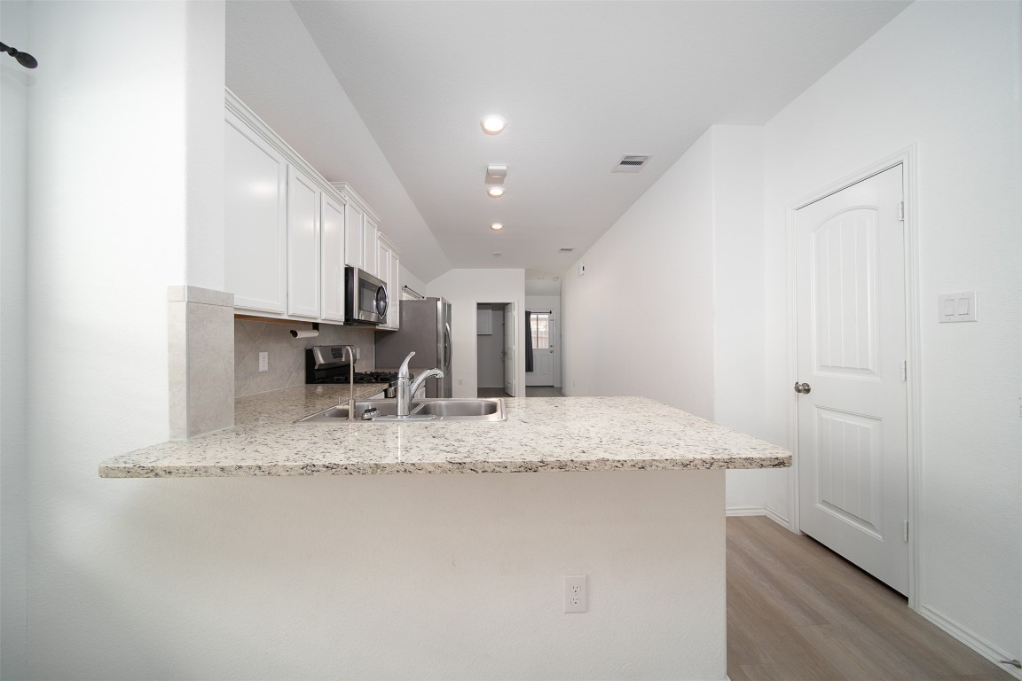 18450 White Stallion Lane Property Photo 7