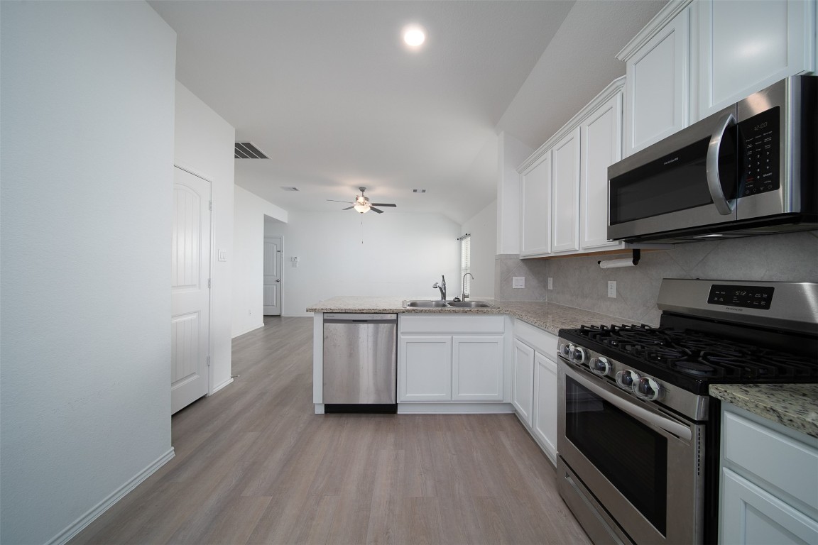 18450 White Stallion Lane Property Photo 10