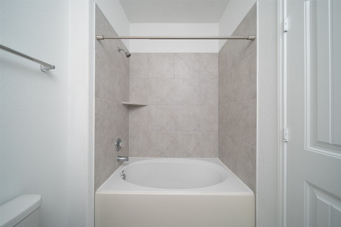 18450 White Stallion Lane Property Photo 15