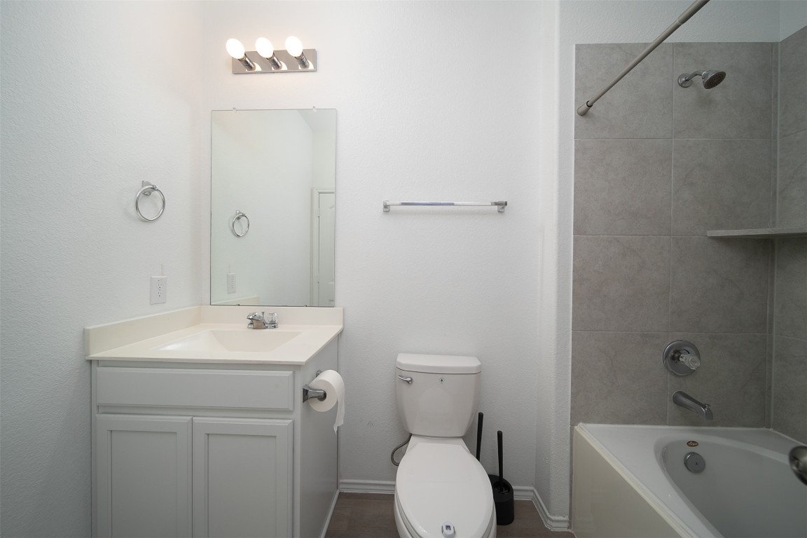 18450 White Stallion Lane Property Photo 16